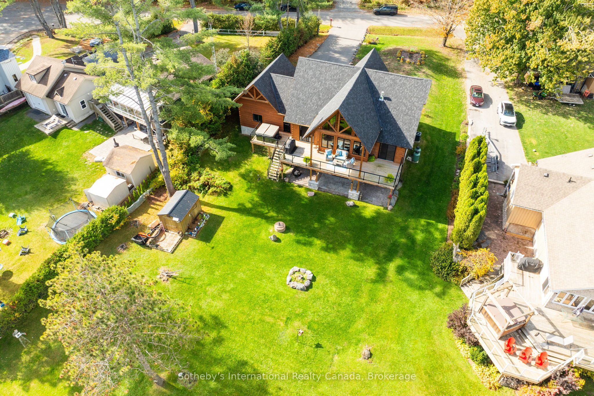 1935 Mcleod Drive Property Photo 45