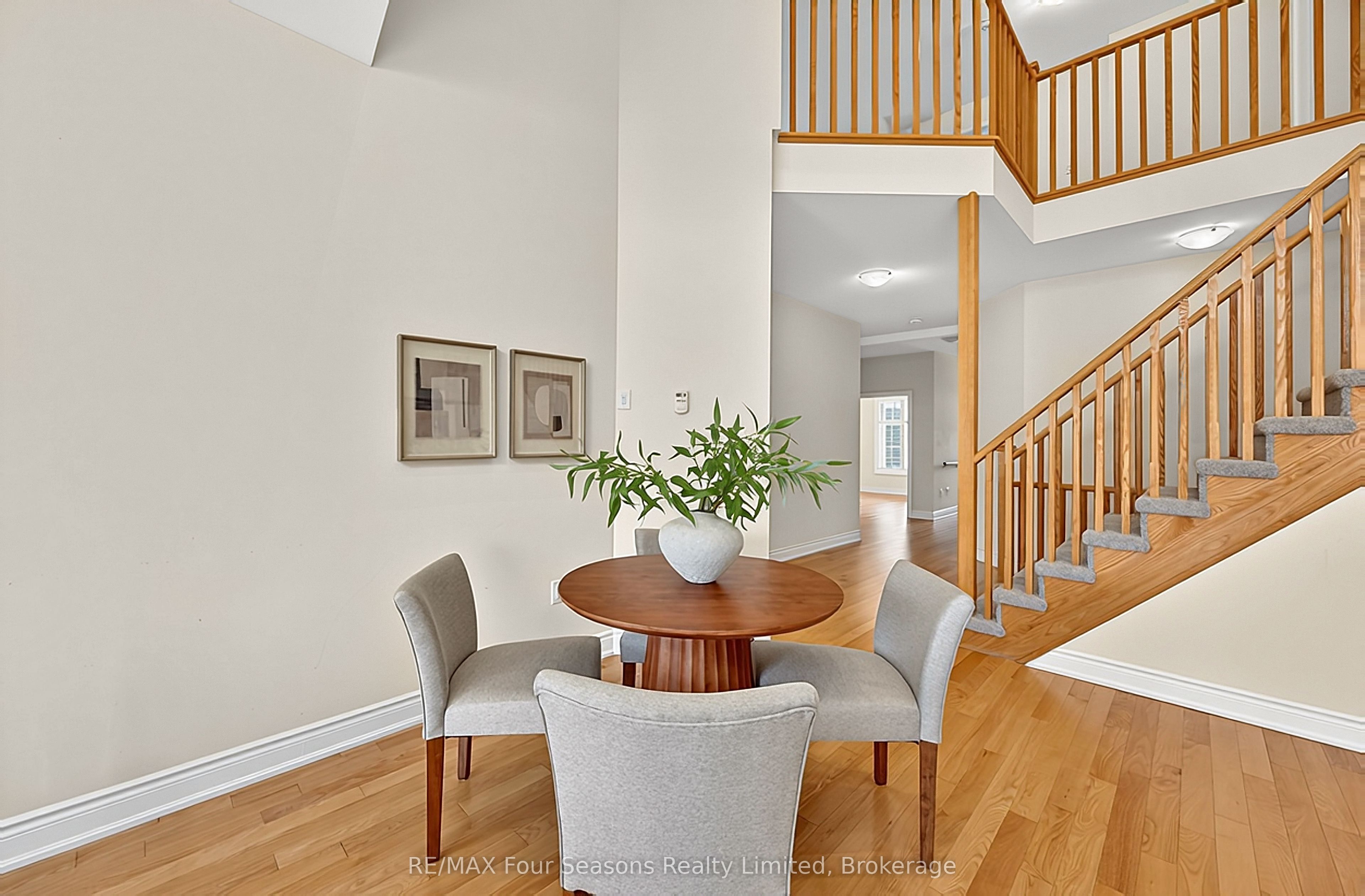 100 Kari Crescent Property Photo 3