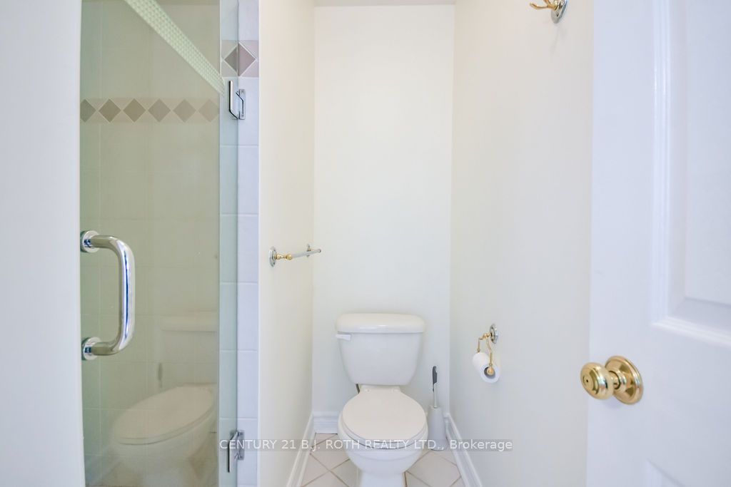 24 Grand Forest Drive Property Photo 25