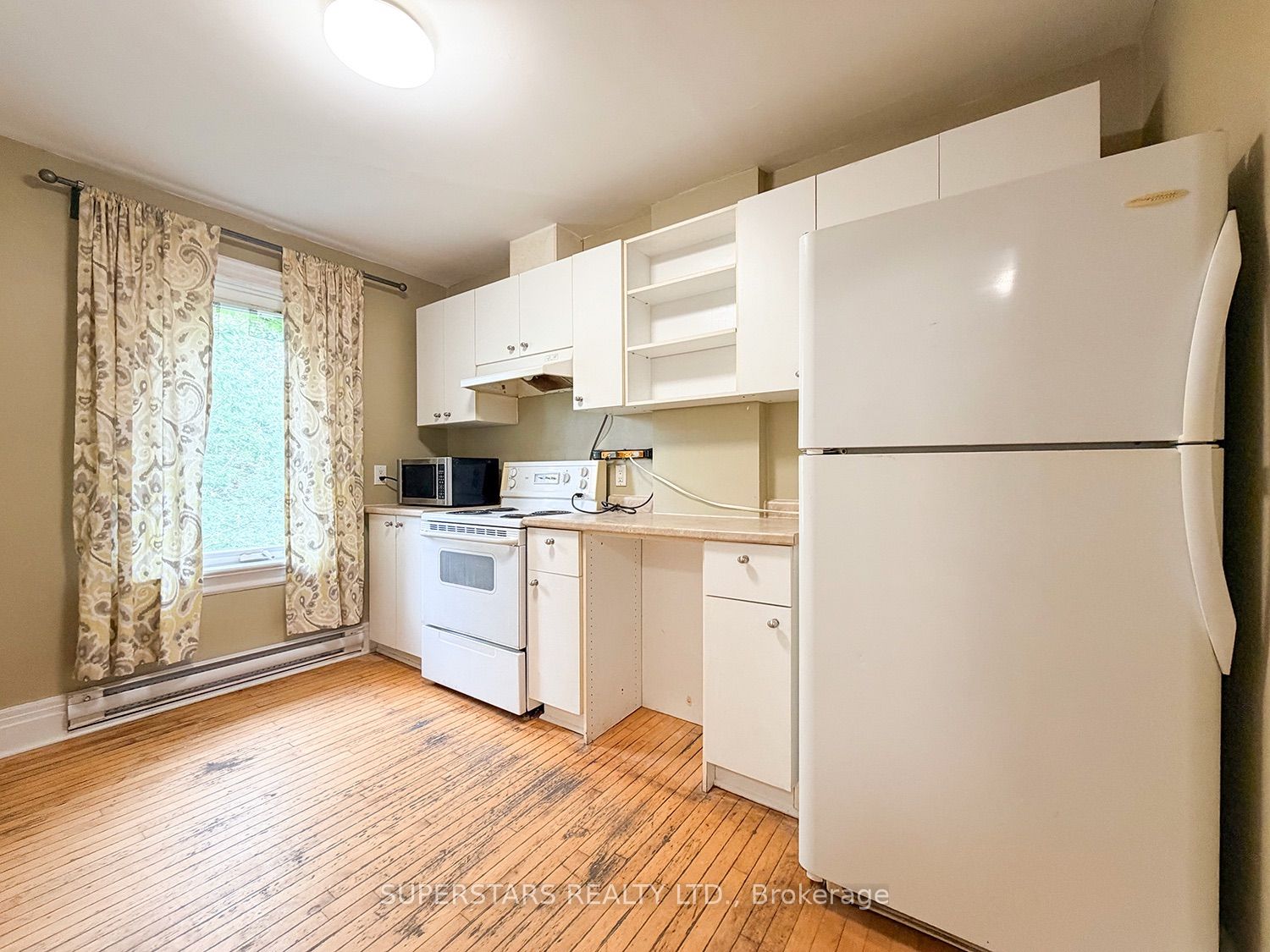 74 Toronto Street Property Photo 9