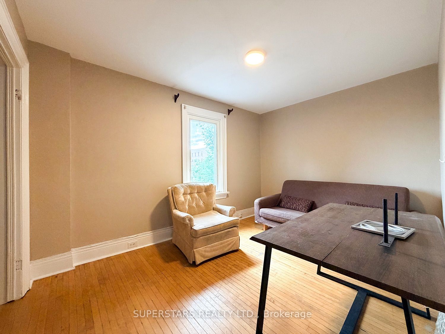 74 Toronto Street Property Photo 11
