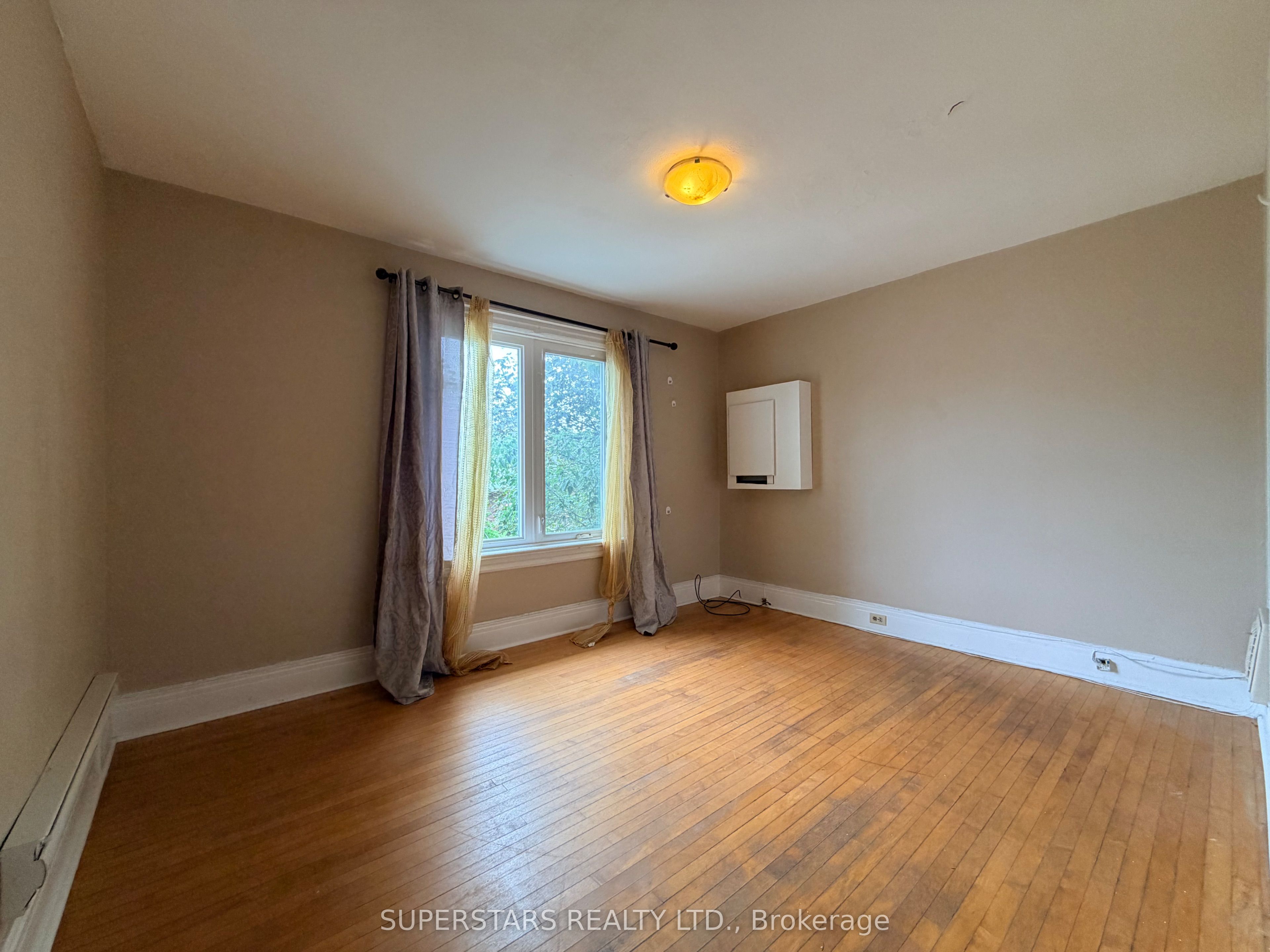 74 Toronto Street Property Photo 13