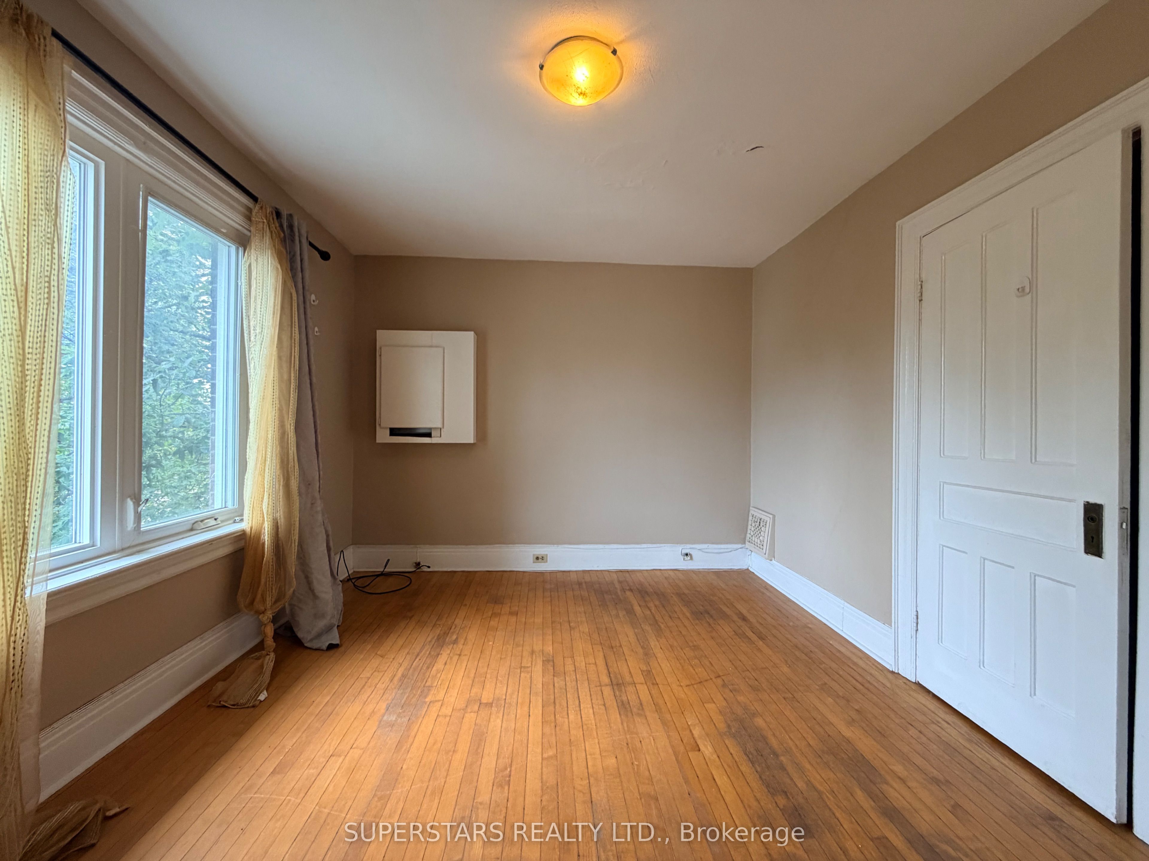 74 Toronto Street Property Photo 14