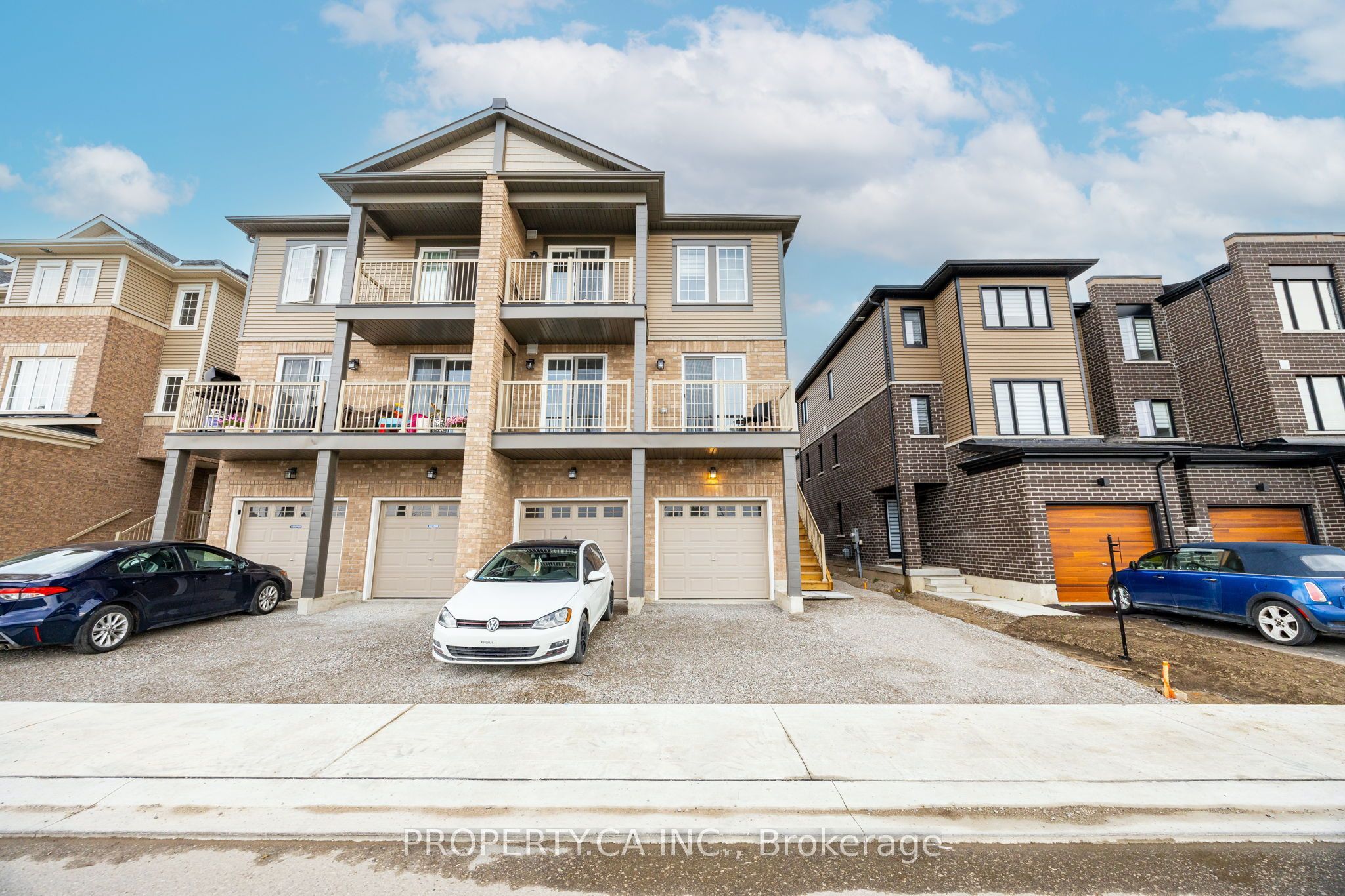 11 Tobias Lane 5 Property Photo 1