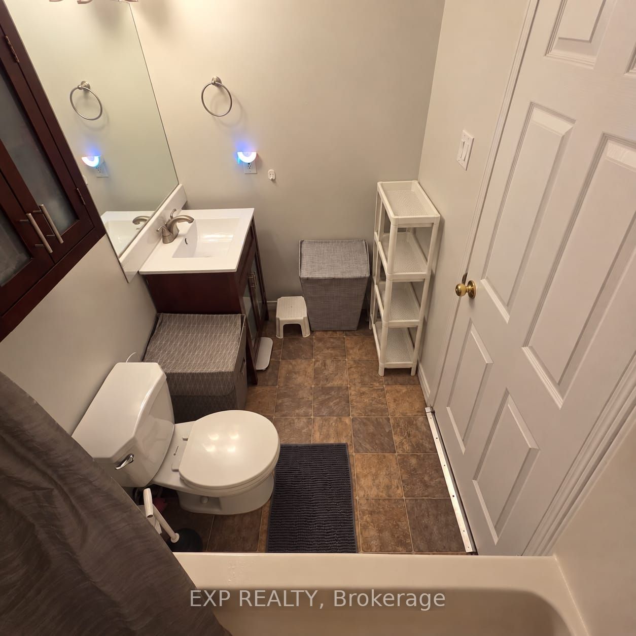 16 Lucas Avenue Lower Property Photo 11