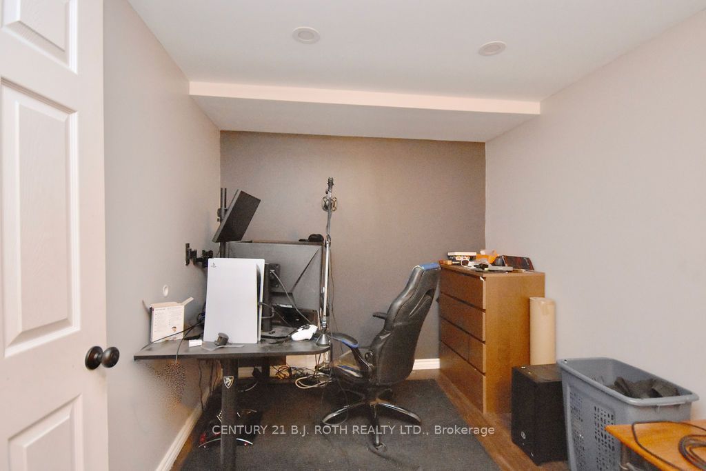 38 Charlbrook Avenue Property Photo 28