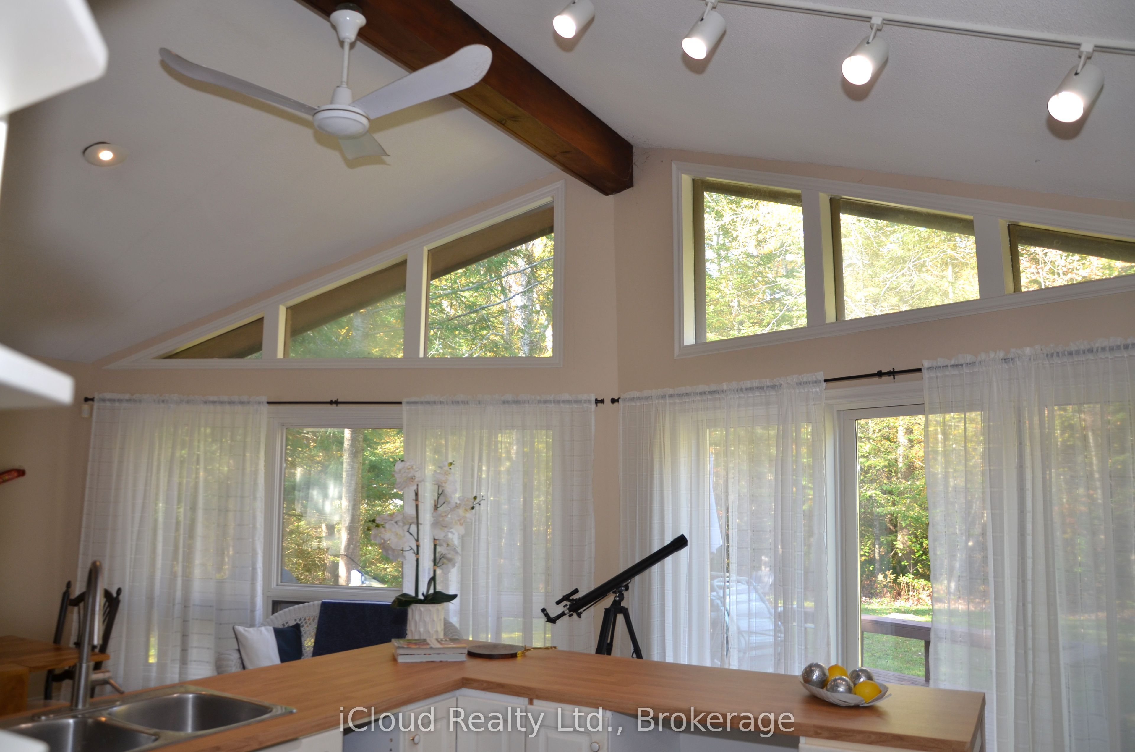 24 Montcalm Crescent Property Photo 13