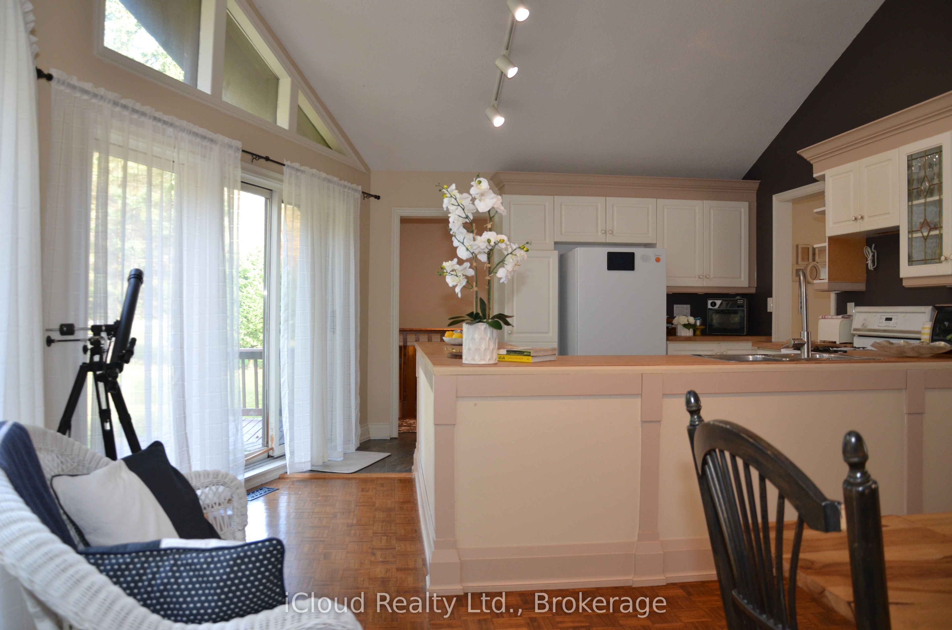24 Montcalm Crescent Property Photo 17