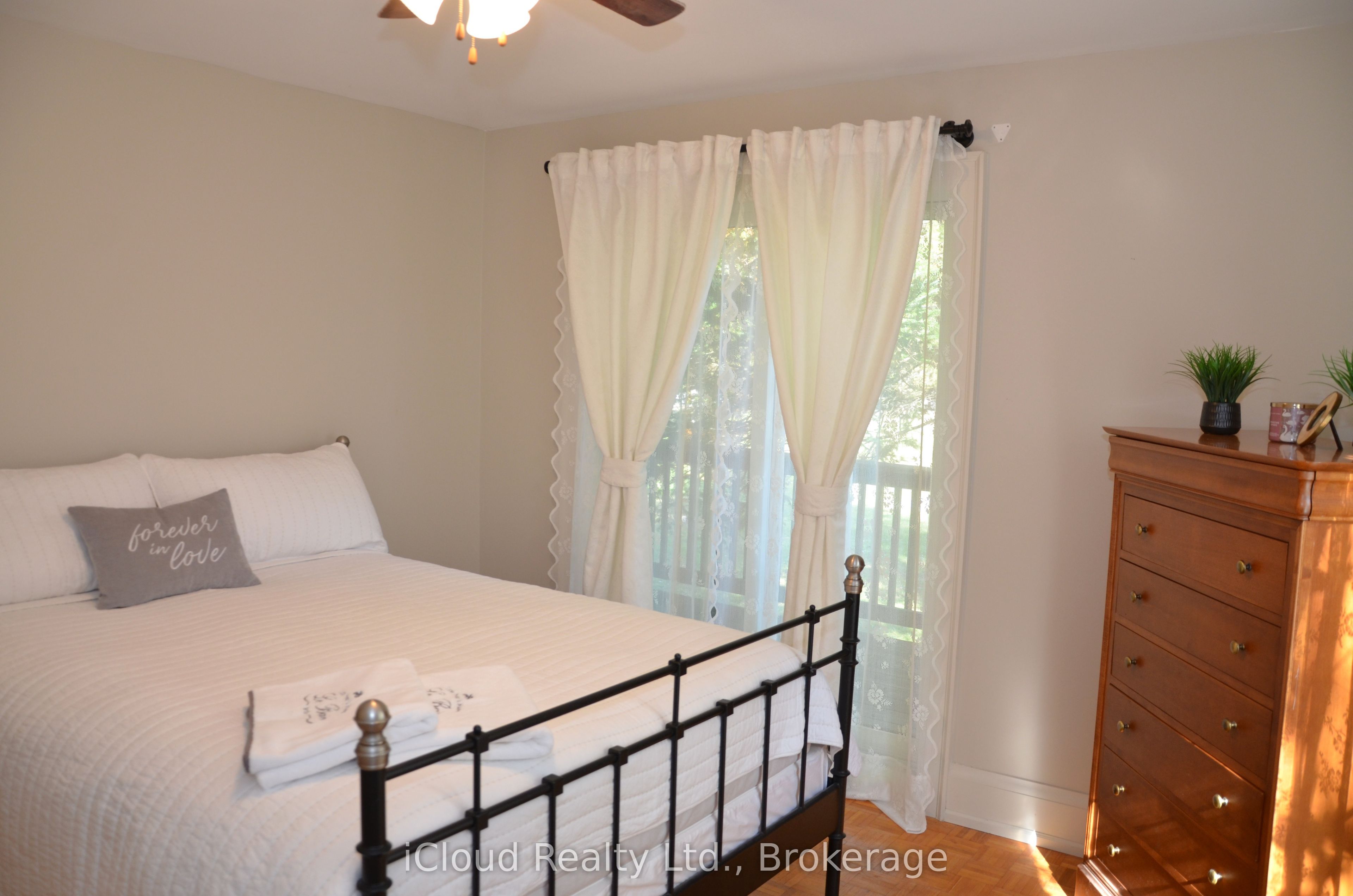 24 Montcalm Crescent Property Photo 22