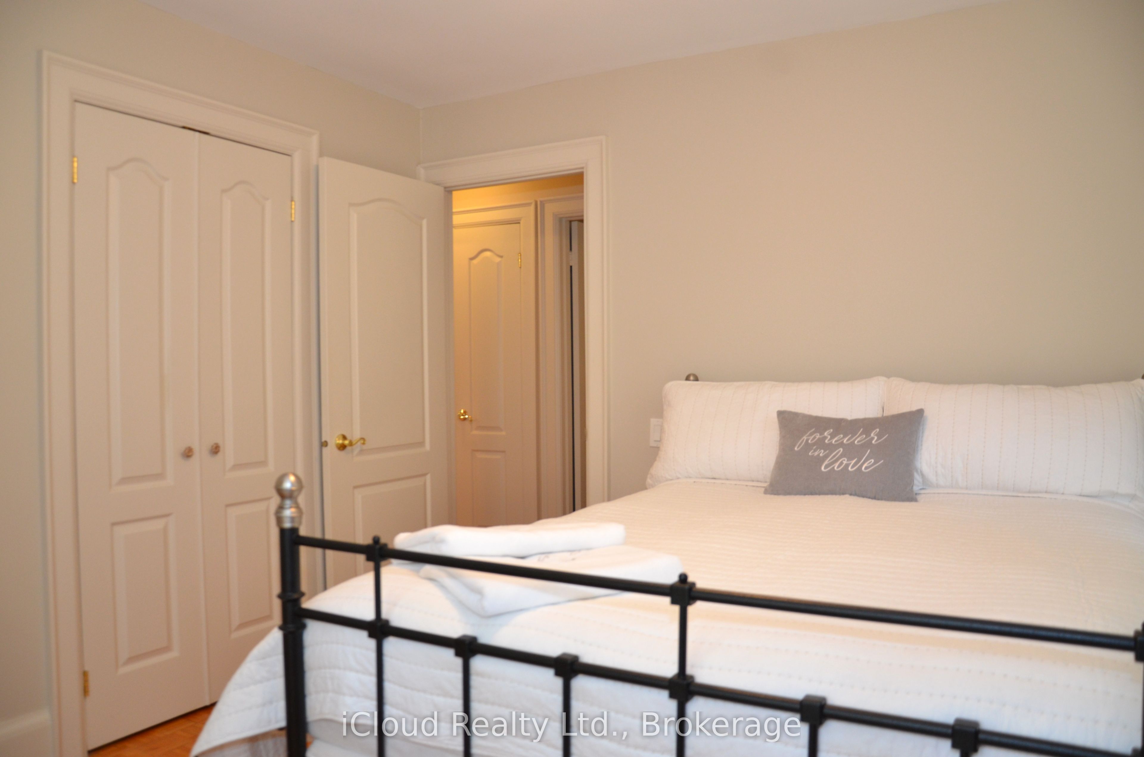 24 Montcalm Crescent Property Photo 24