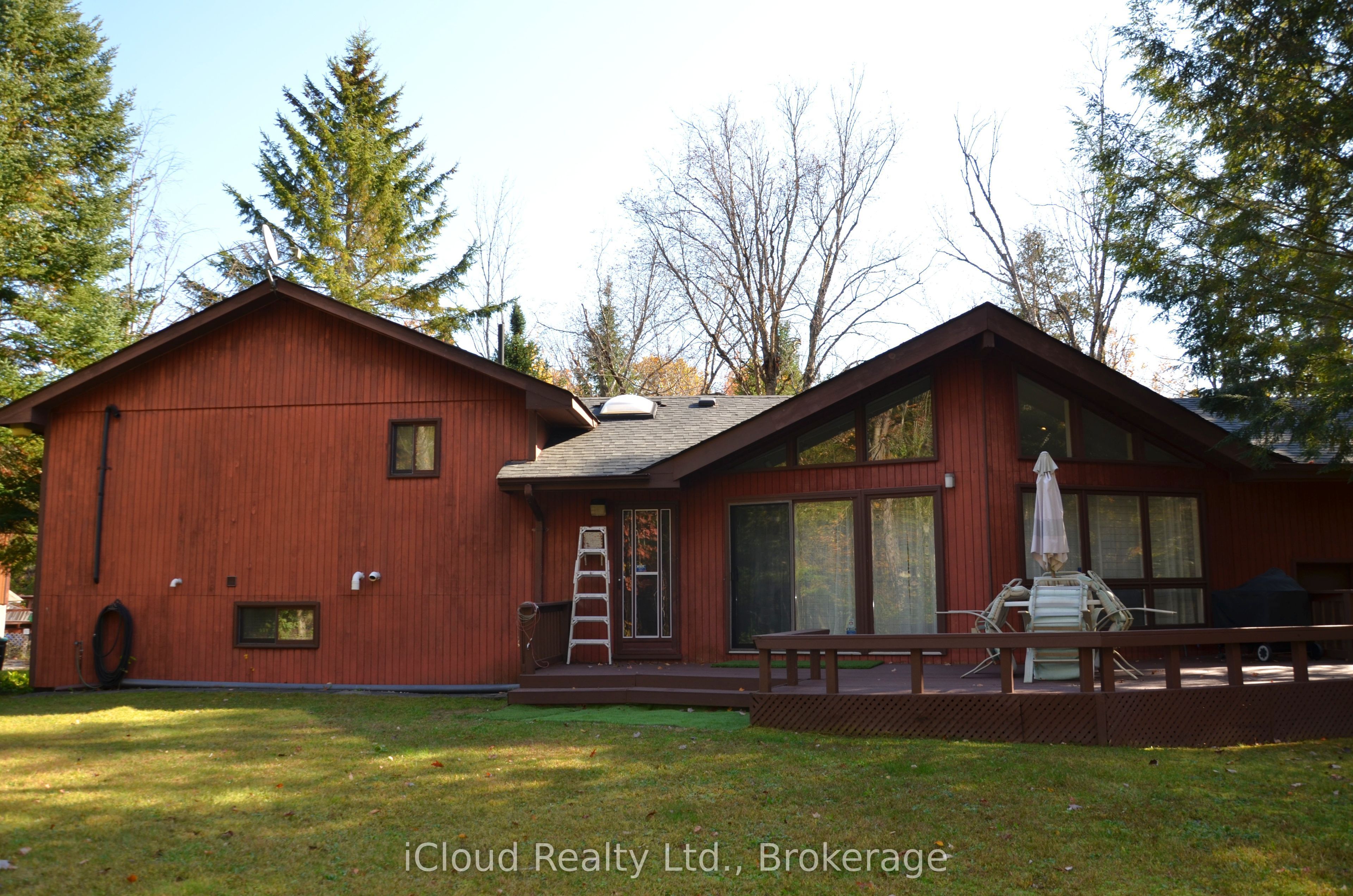 24 Montcalm Crescent Property Photo 38