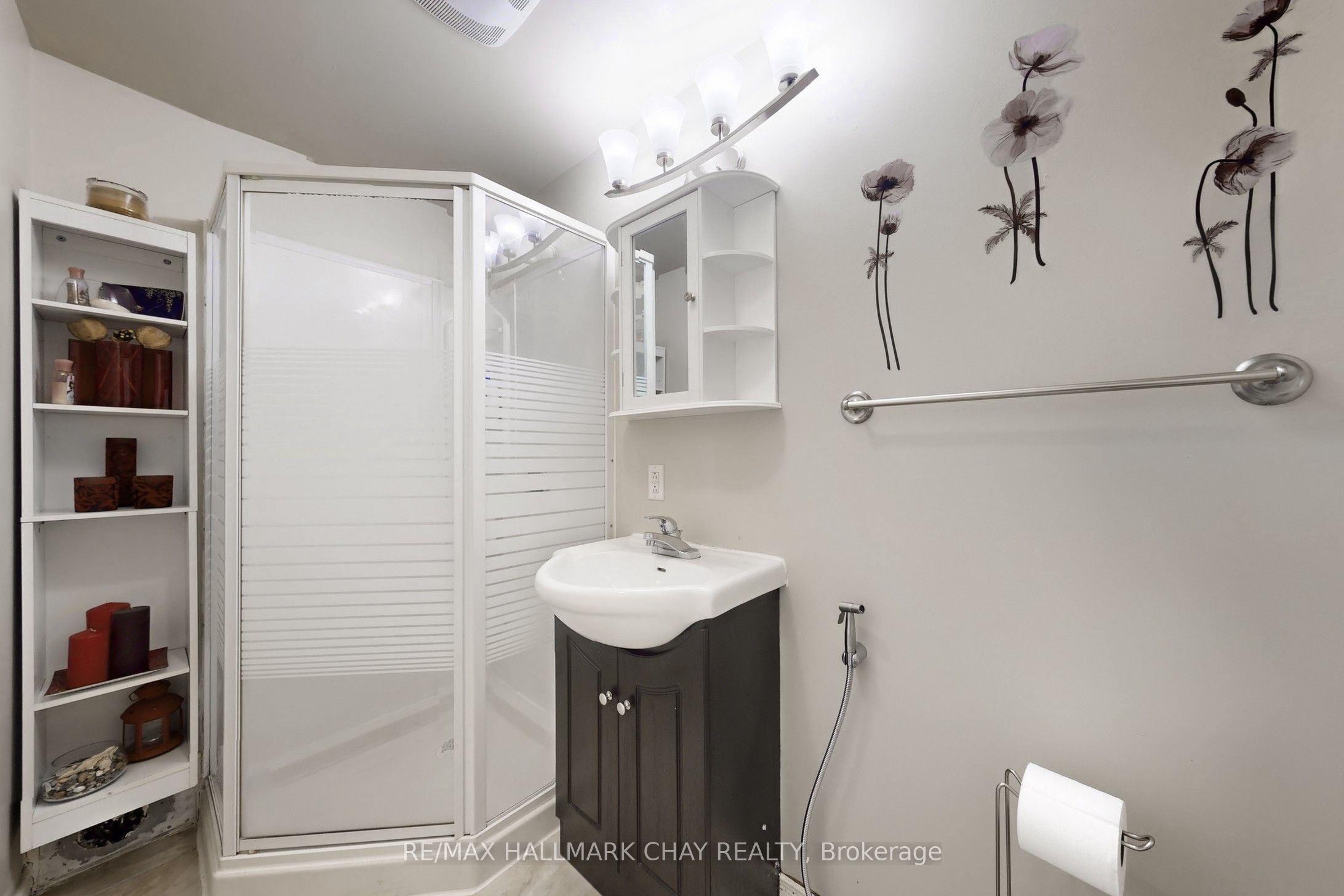 87 Wessenger Drive Property Photo 32
