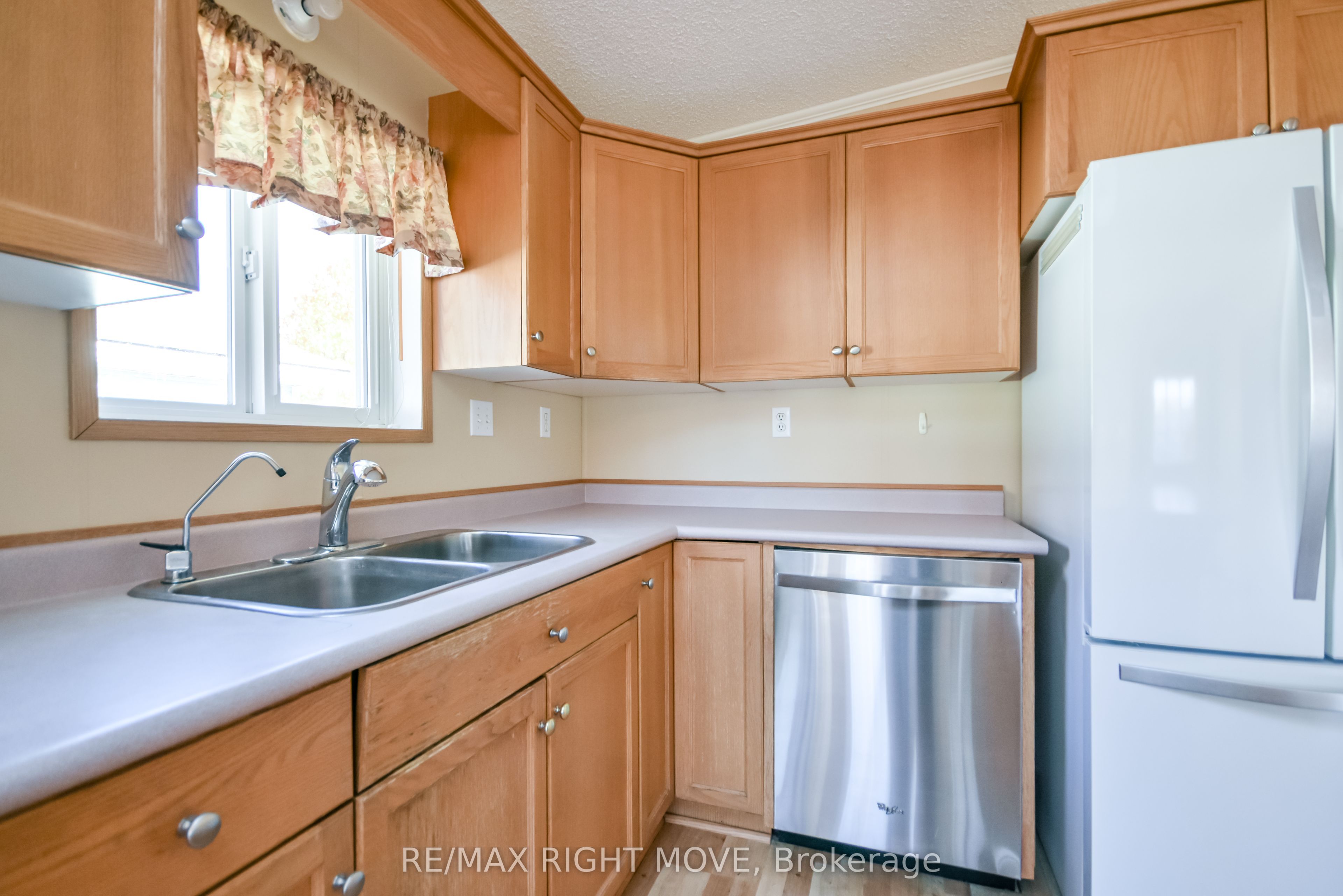 4105 Wesley Street Property Photo 12