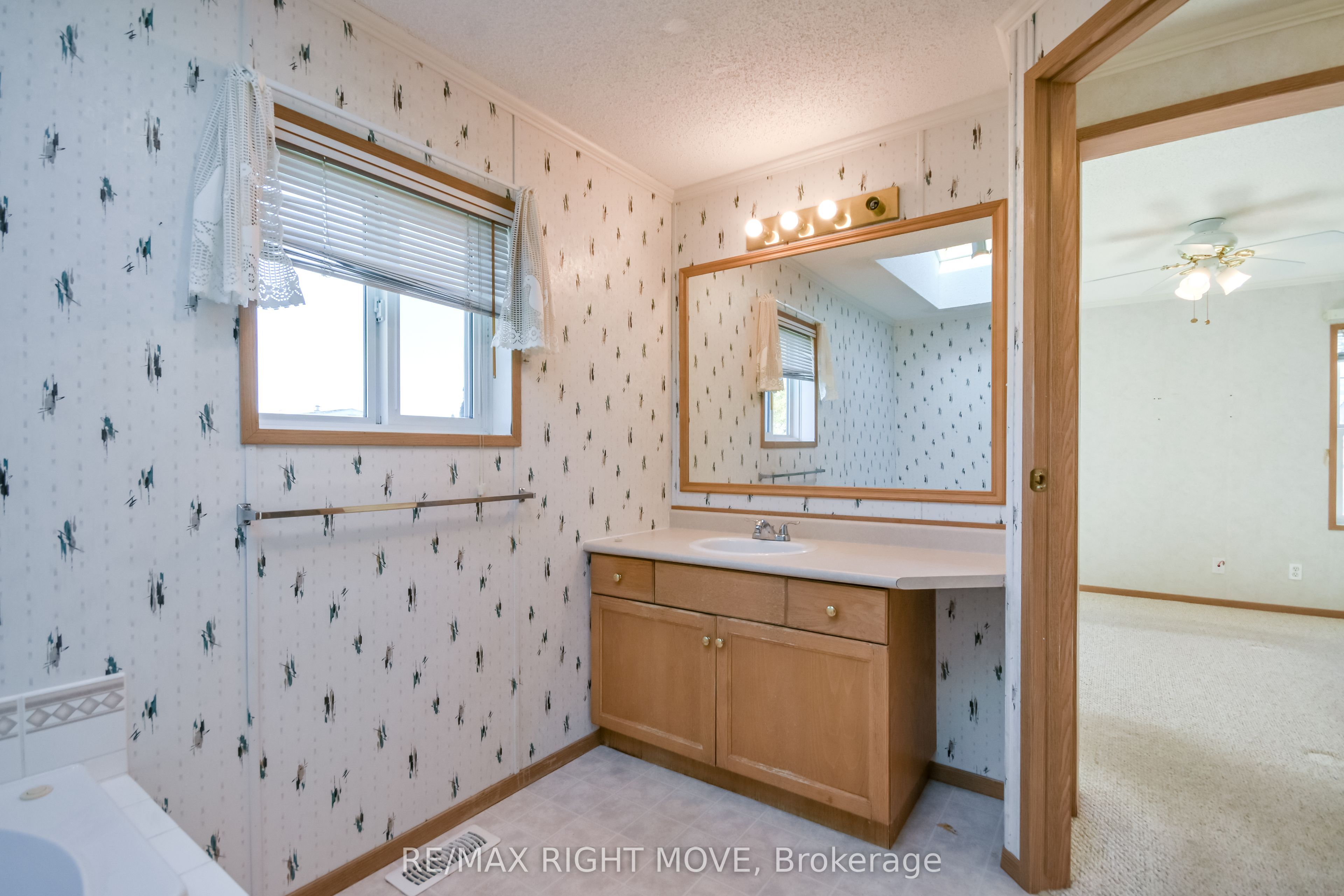 4105 Wesley Street Property Photo 27