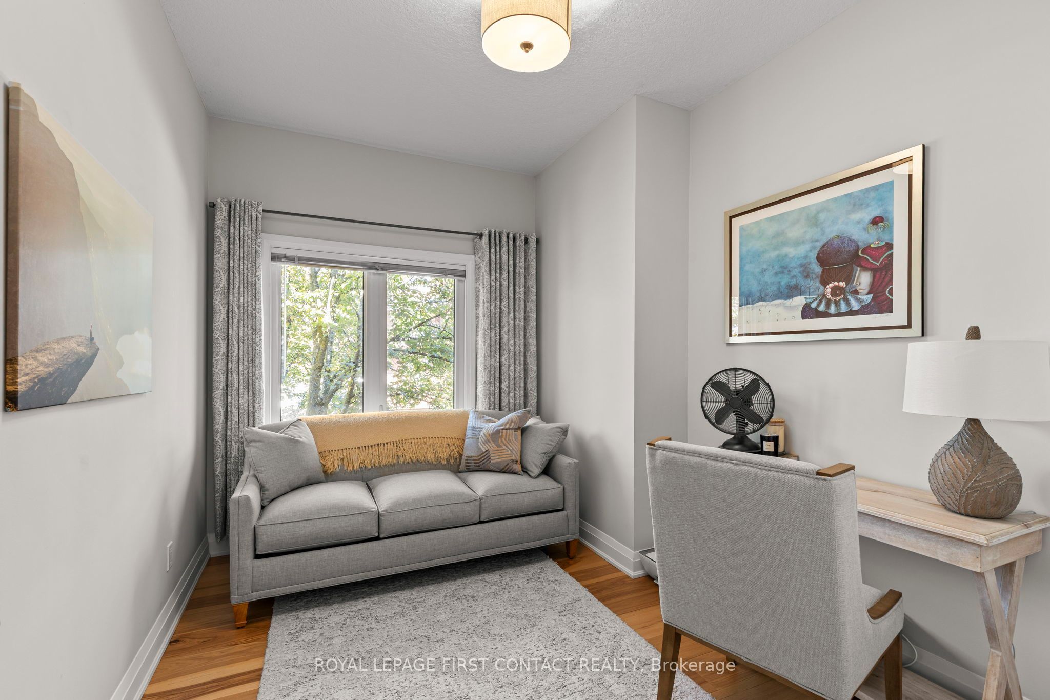 21 Kempenfelt Drive 308 Property Photo 27
