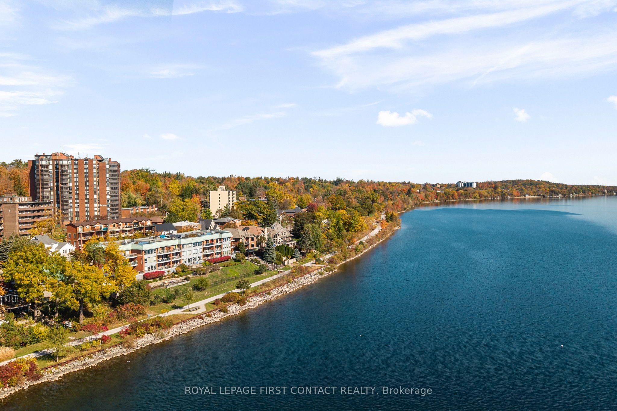 21 Kempenfelt Drive 308 Property Photo 39