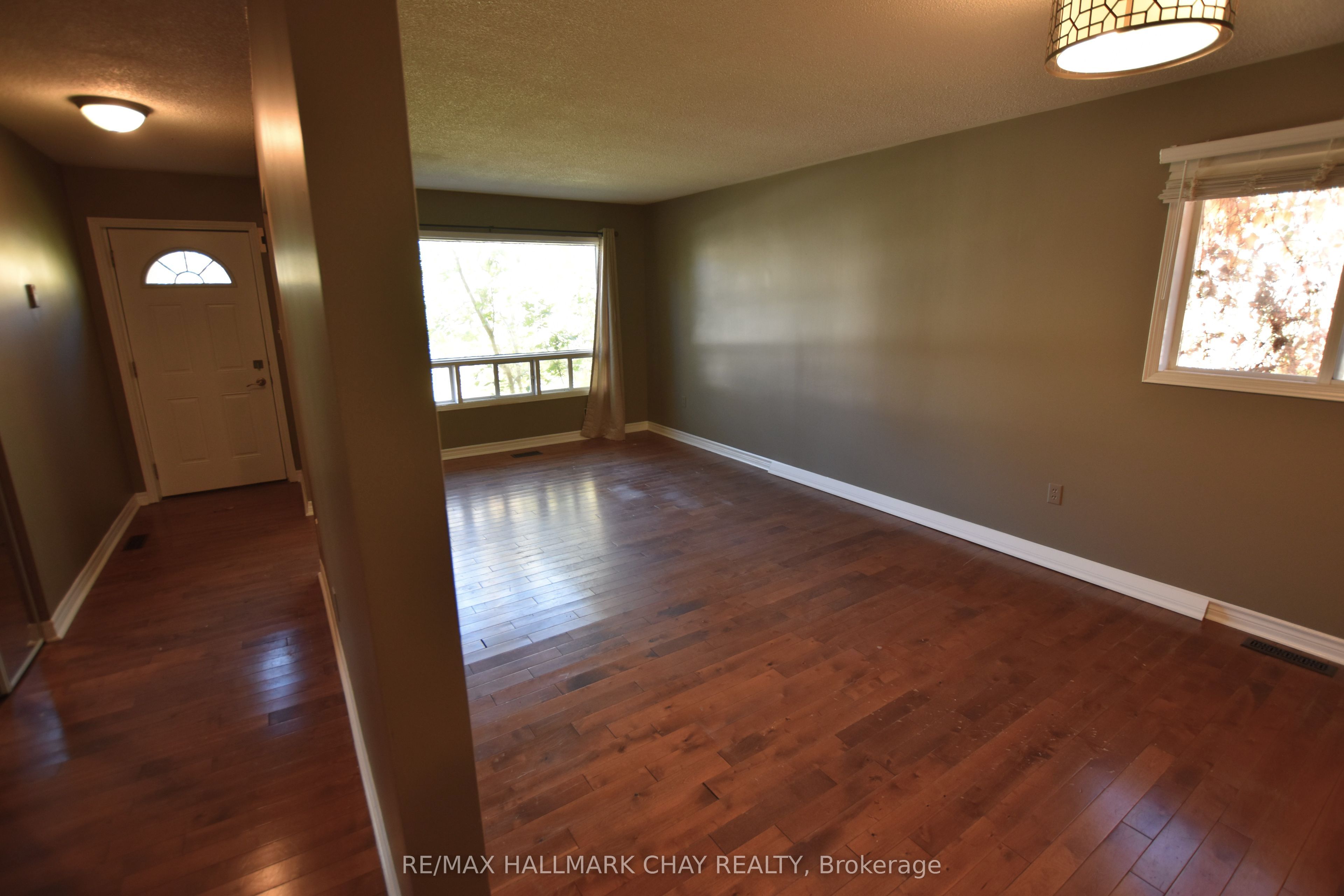 19 Broadfoot Road Upper Property Photo 9