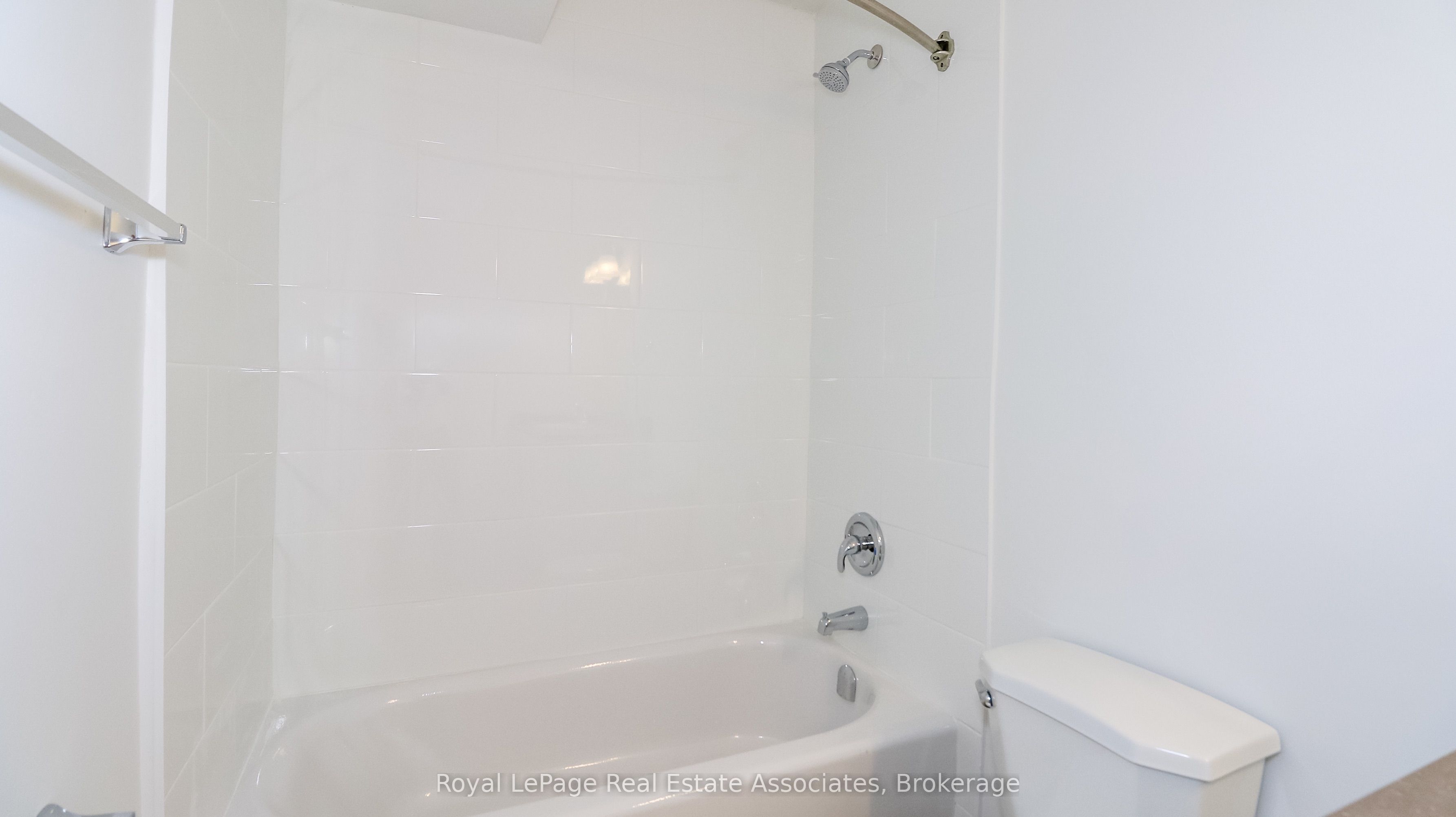 94 Sanford Street 11 Property Photo 5