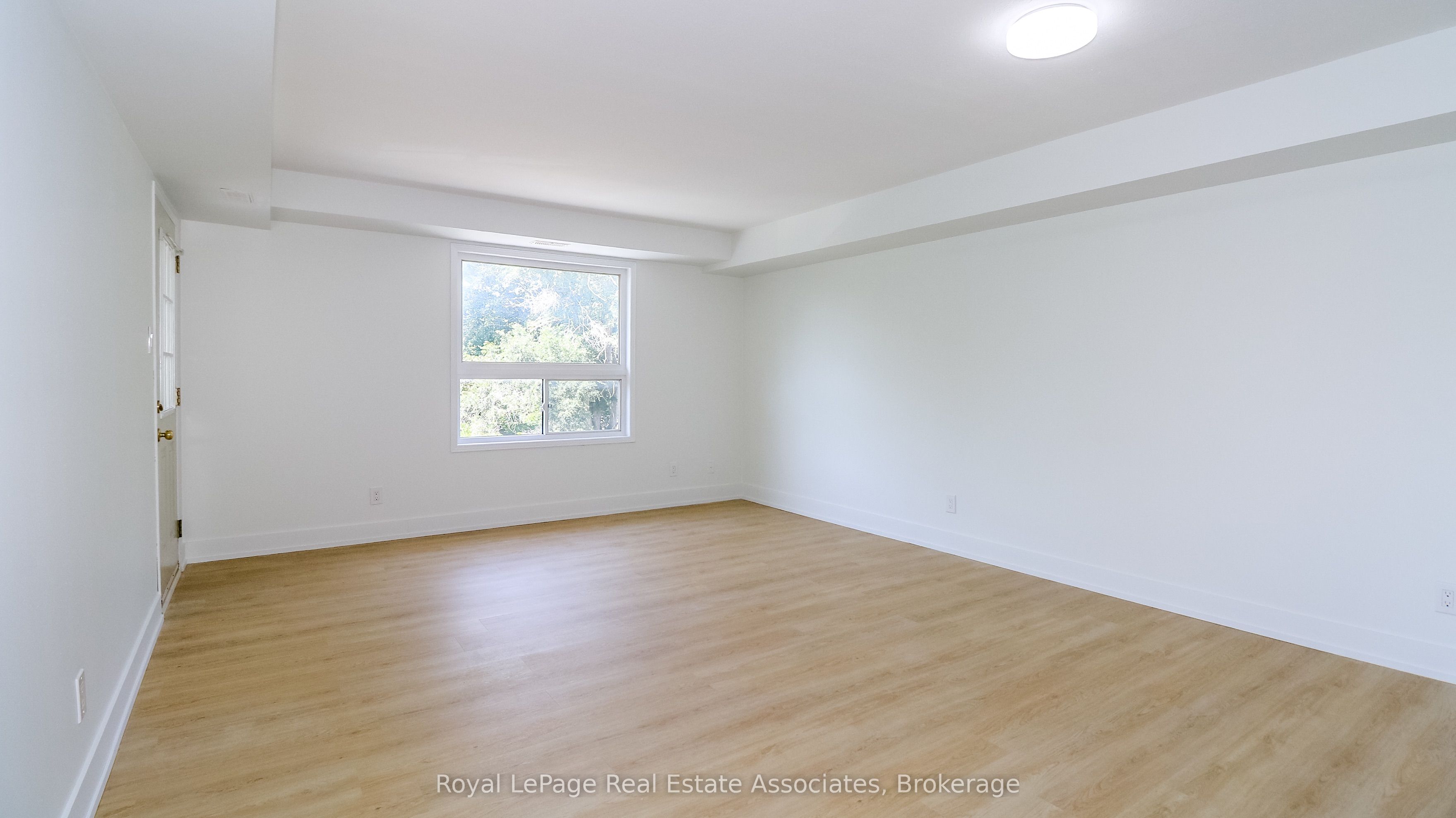 94 Sanford Street 11 Property Photo 15