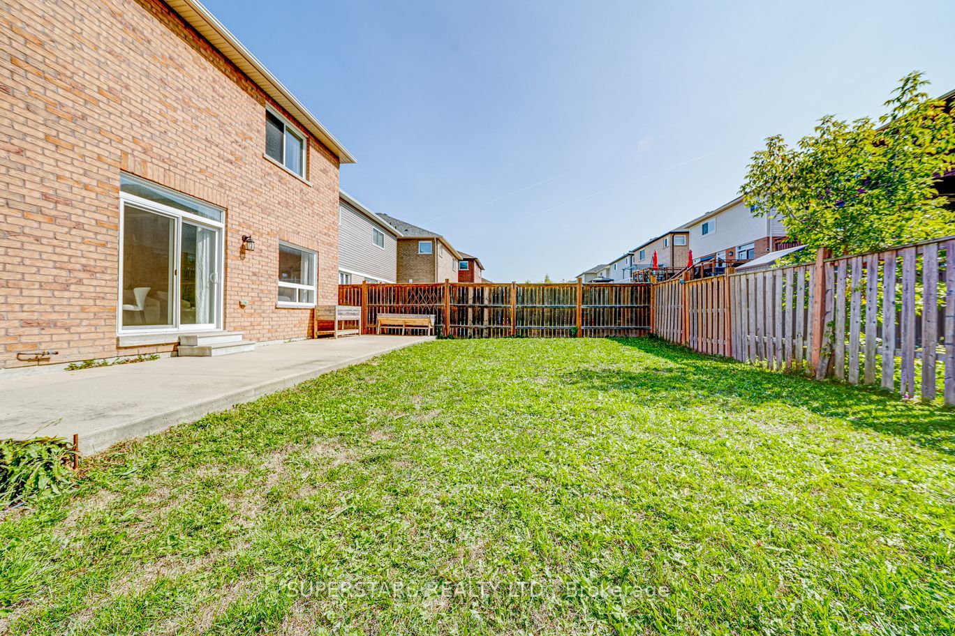 46 Majesty Boulevard Property Photo 18