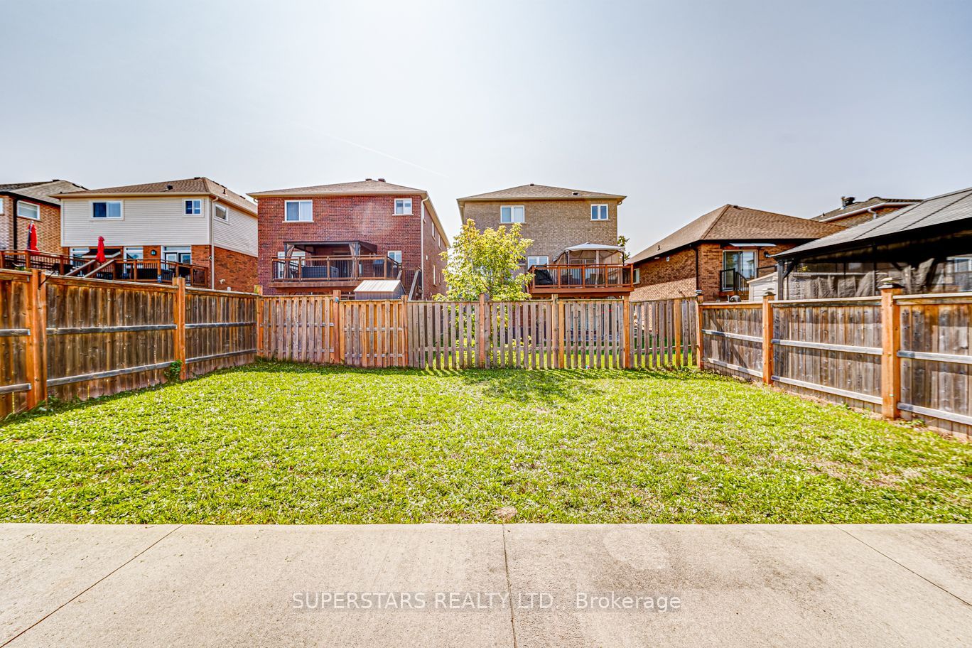 46 Majesty Boulevard Property Photo 20