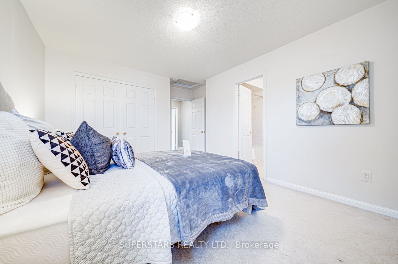46 Majesty Boulevard Property Photo 25