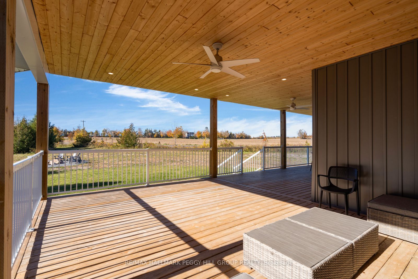 366 10th Line S Property Photo 13