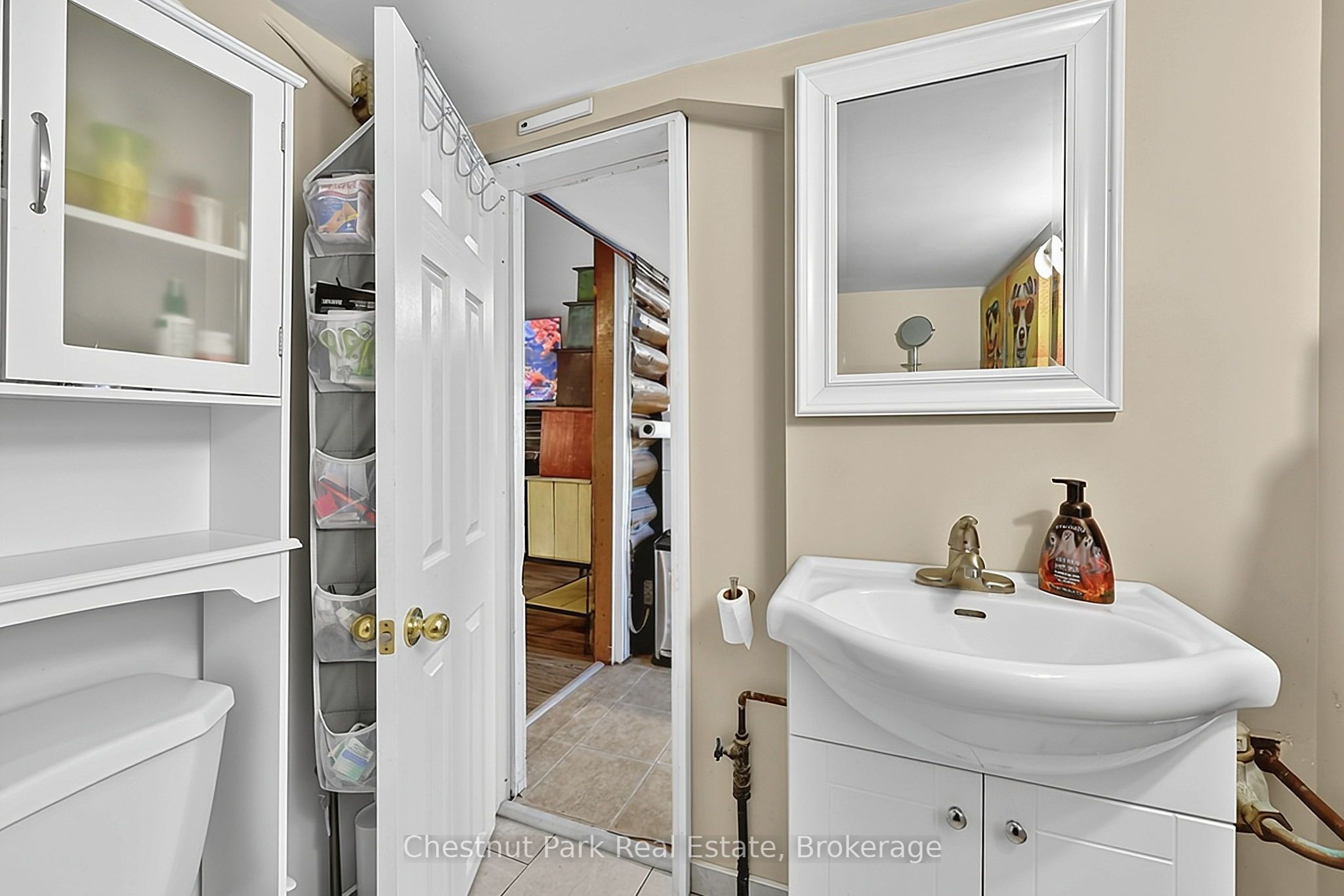 125 River Road E Property Photo 22