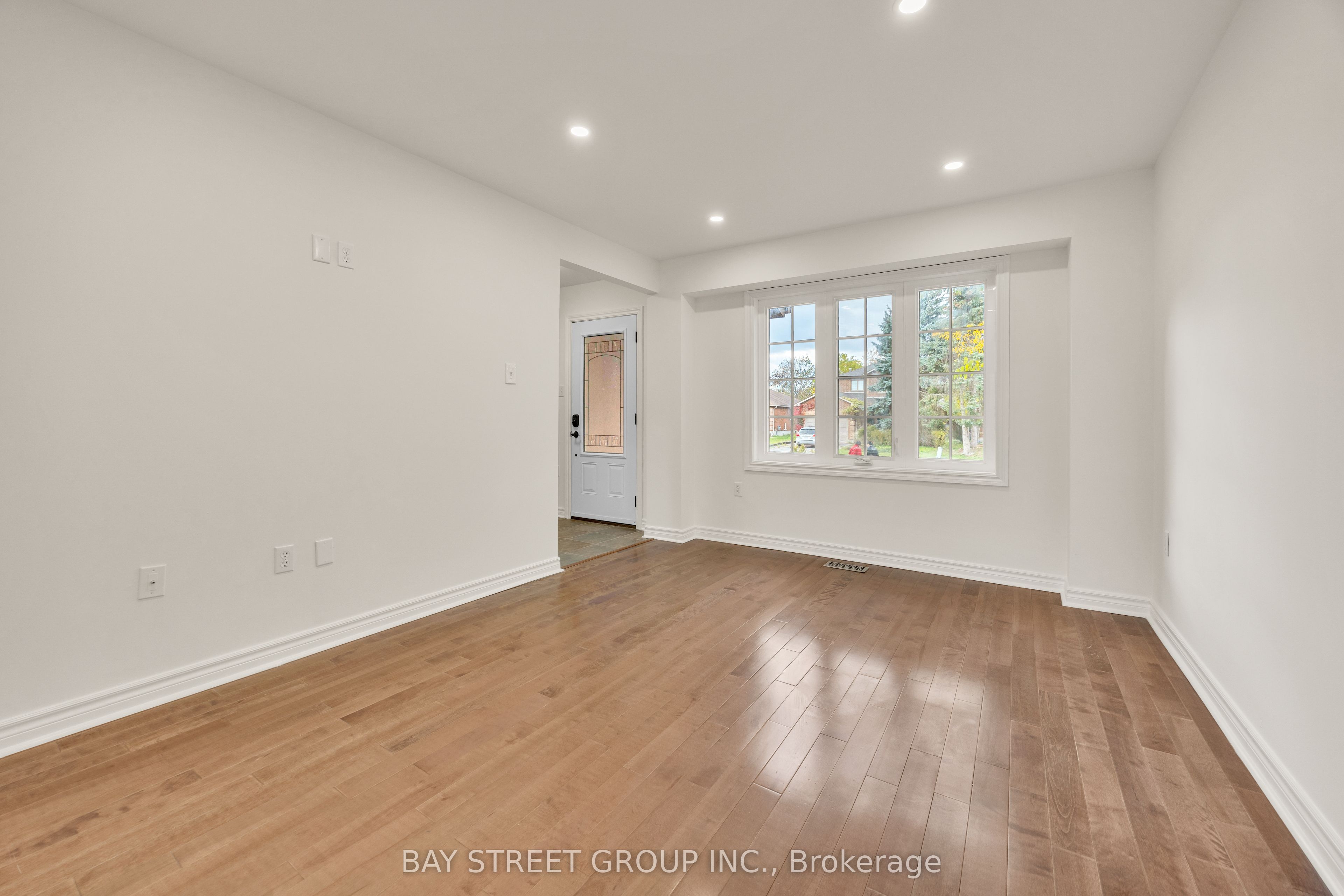 13 Irish Lane Property Photo 6
