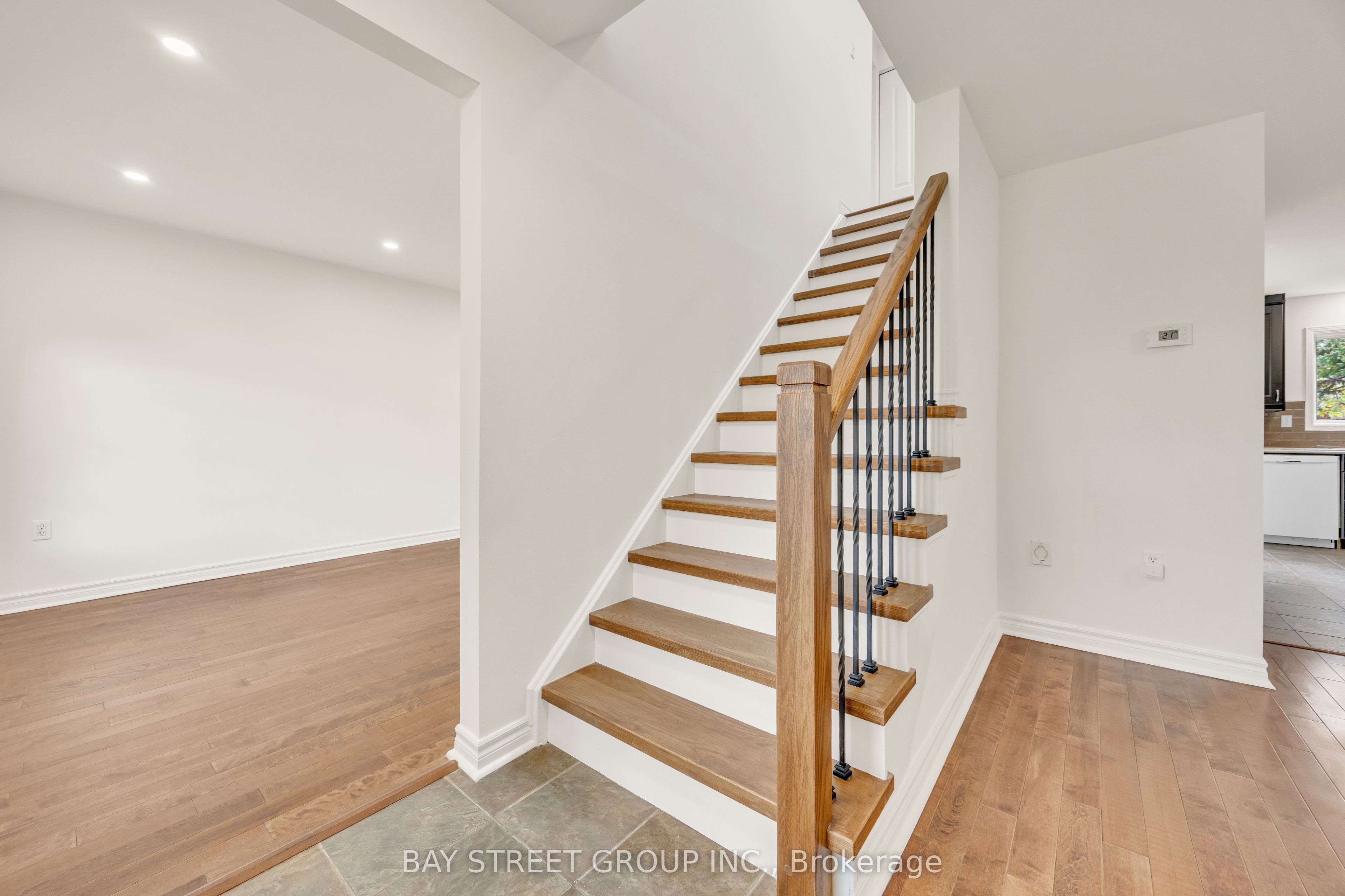 13 Irish Lane Property Photo 16