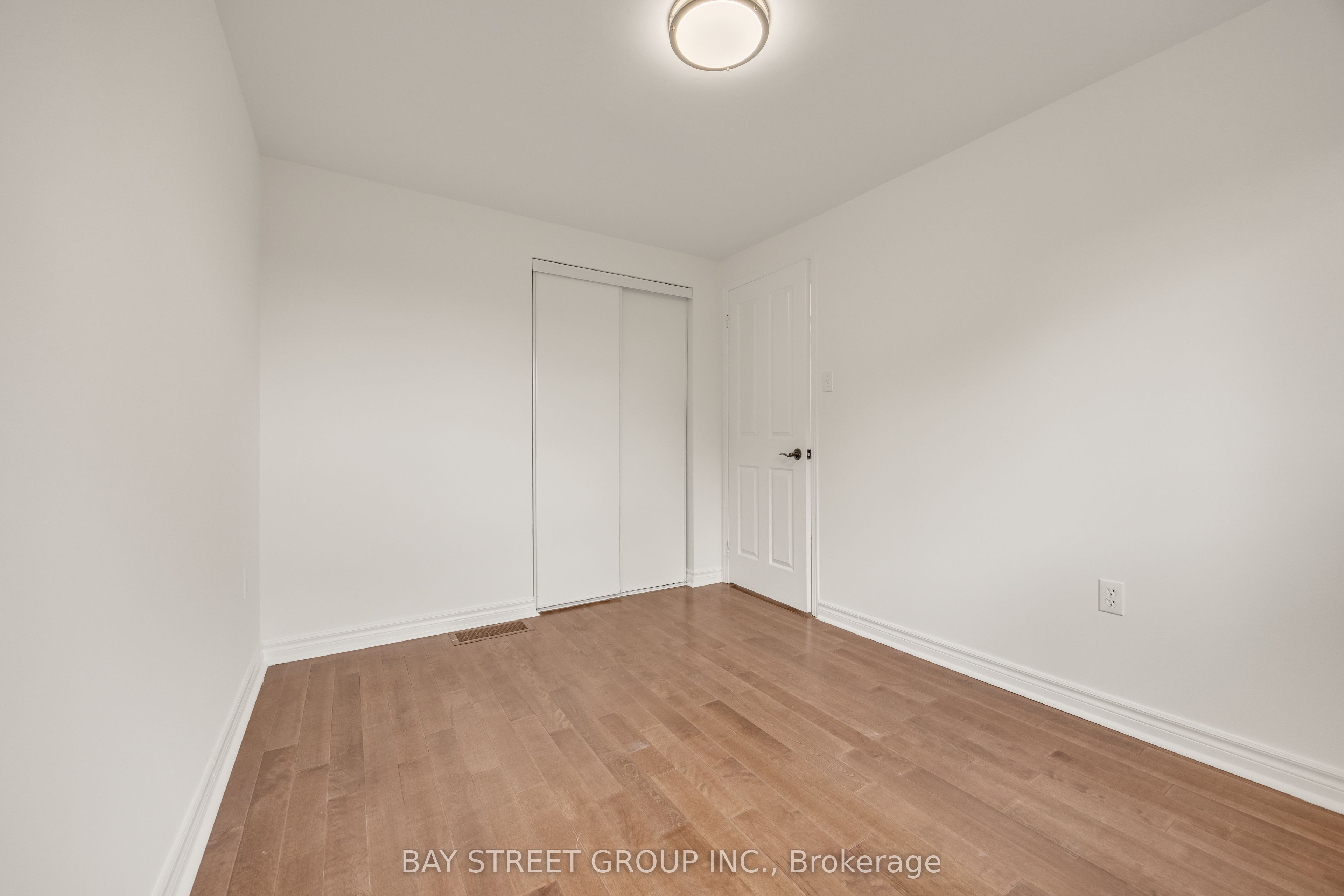 13 Irish Lane Property Photo 22