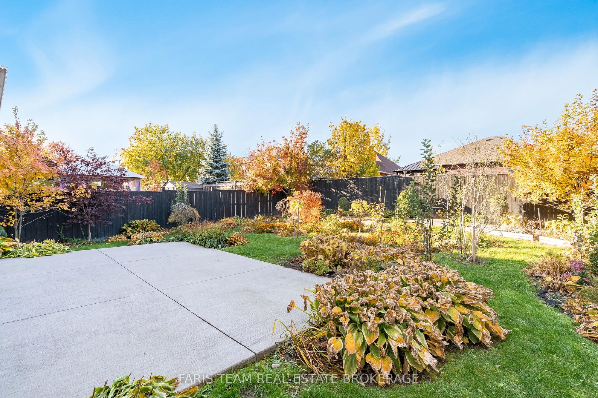 36 Connaught Lane Property Photo 21