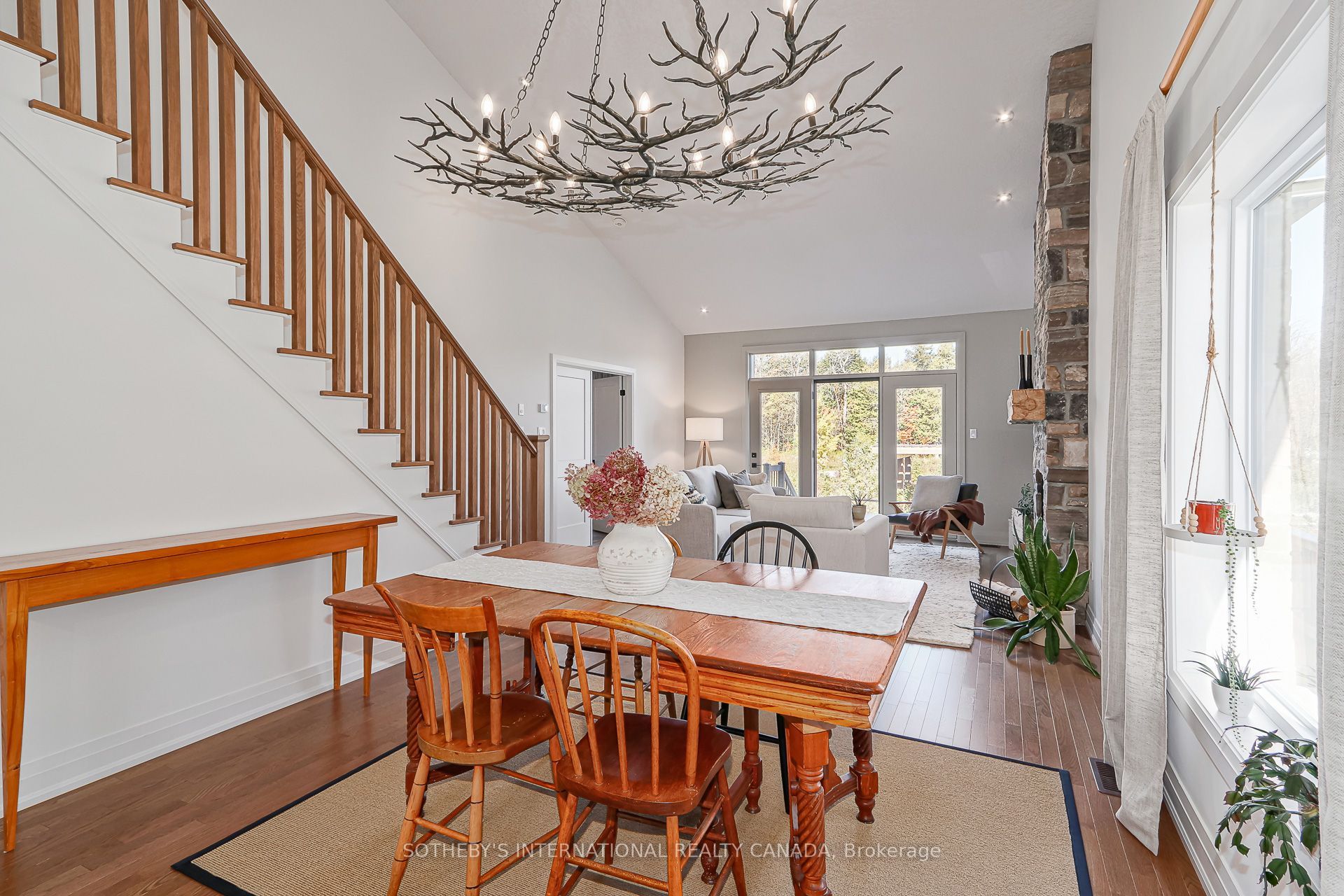 70 Plewes Drive Property Photo 11