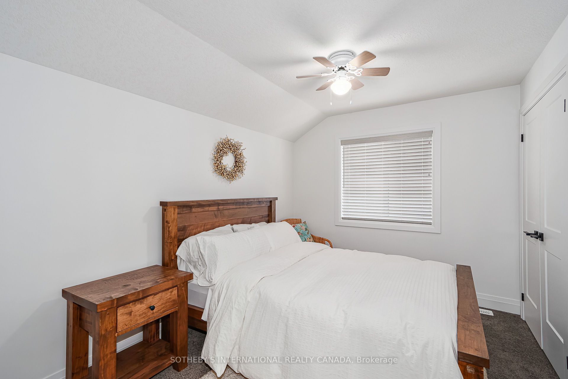 70 Plewes Drive Property Photo 20