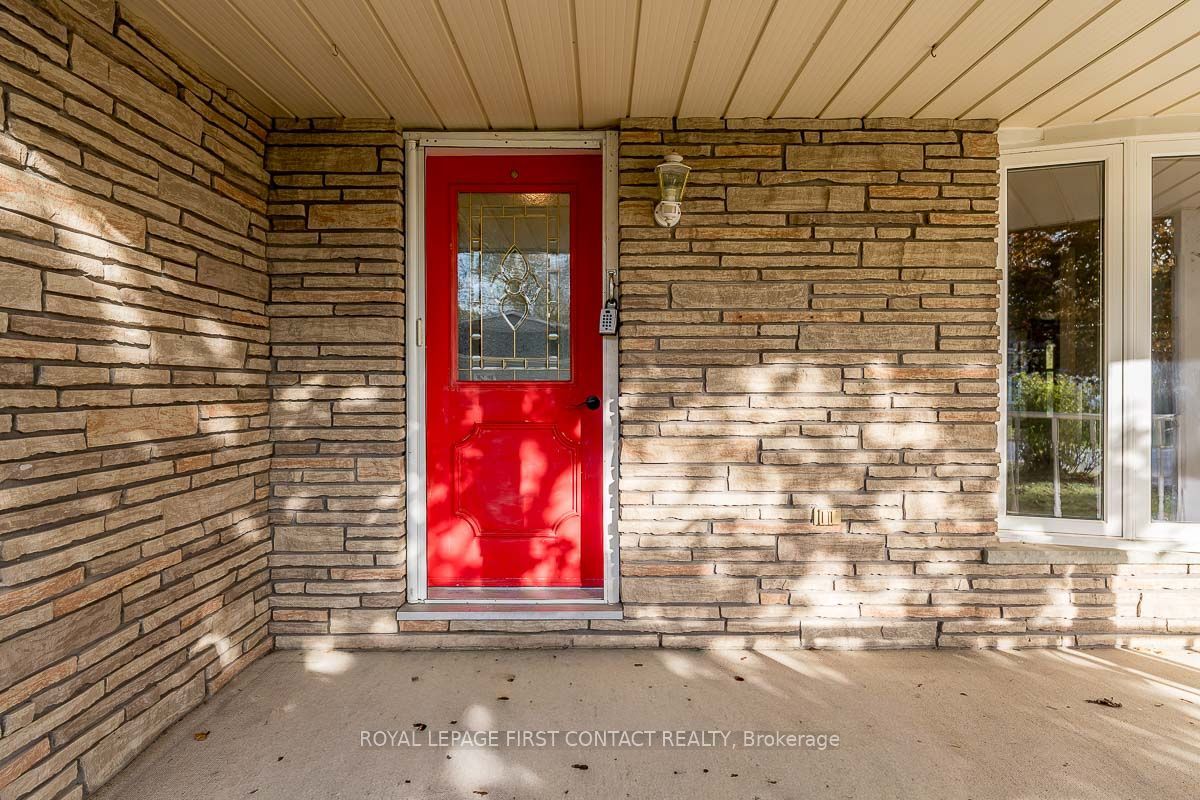 224 Christopher Street Property Photo 4