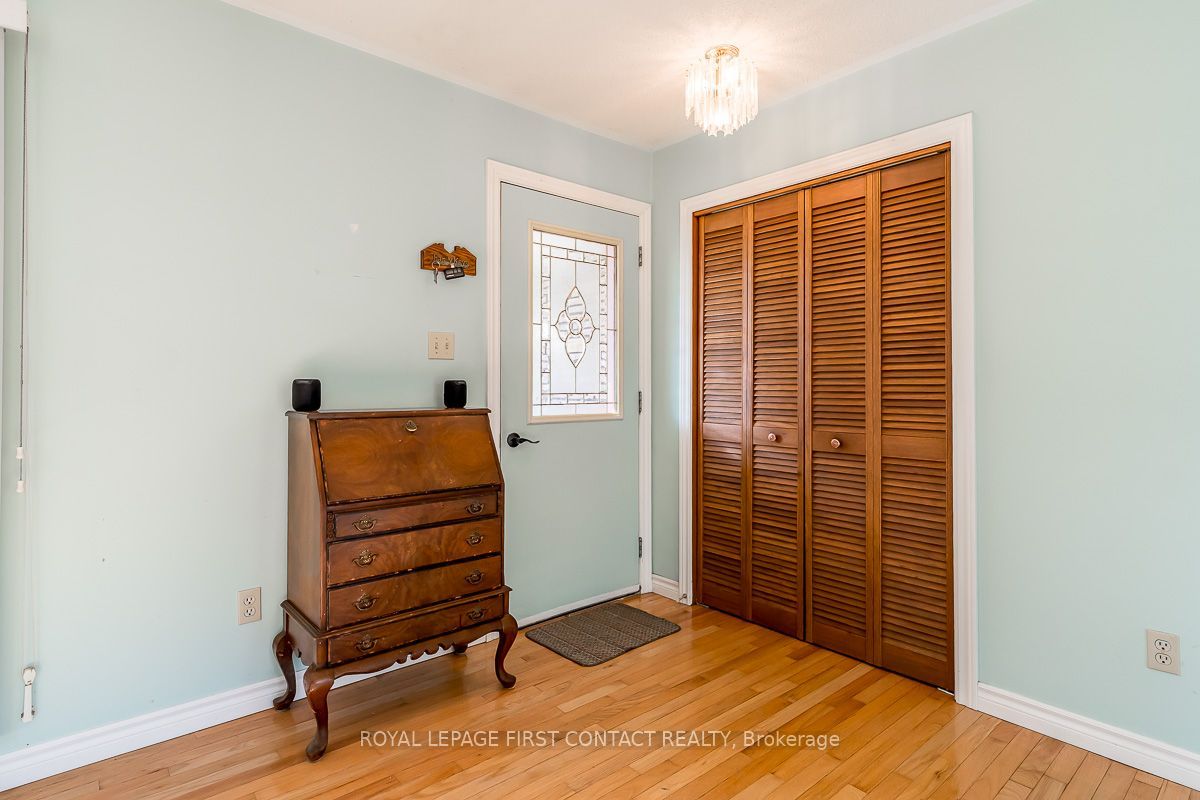 224 Christopher Street Property Photo 7