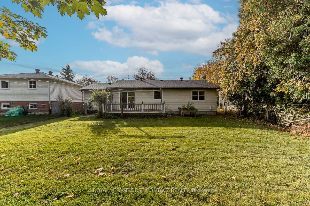 224 Christopher Street Property Photo 28