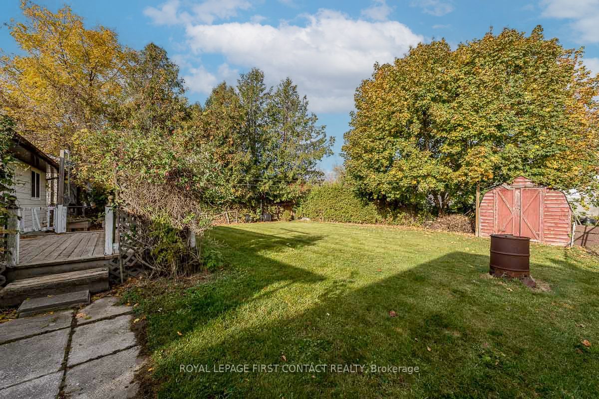224 Christopher Street Property Photo 37