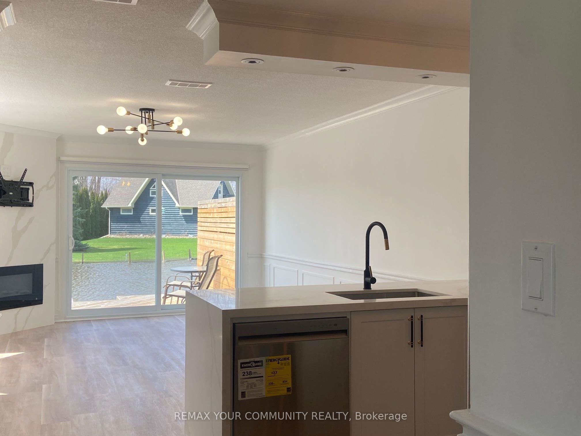 2 Laguna Parkway 1 Property Photo 10