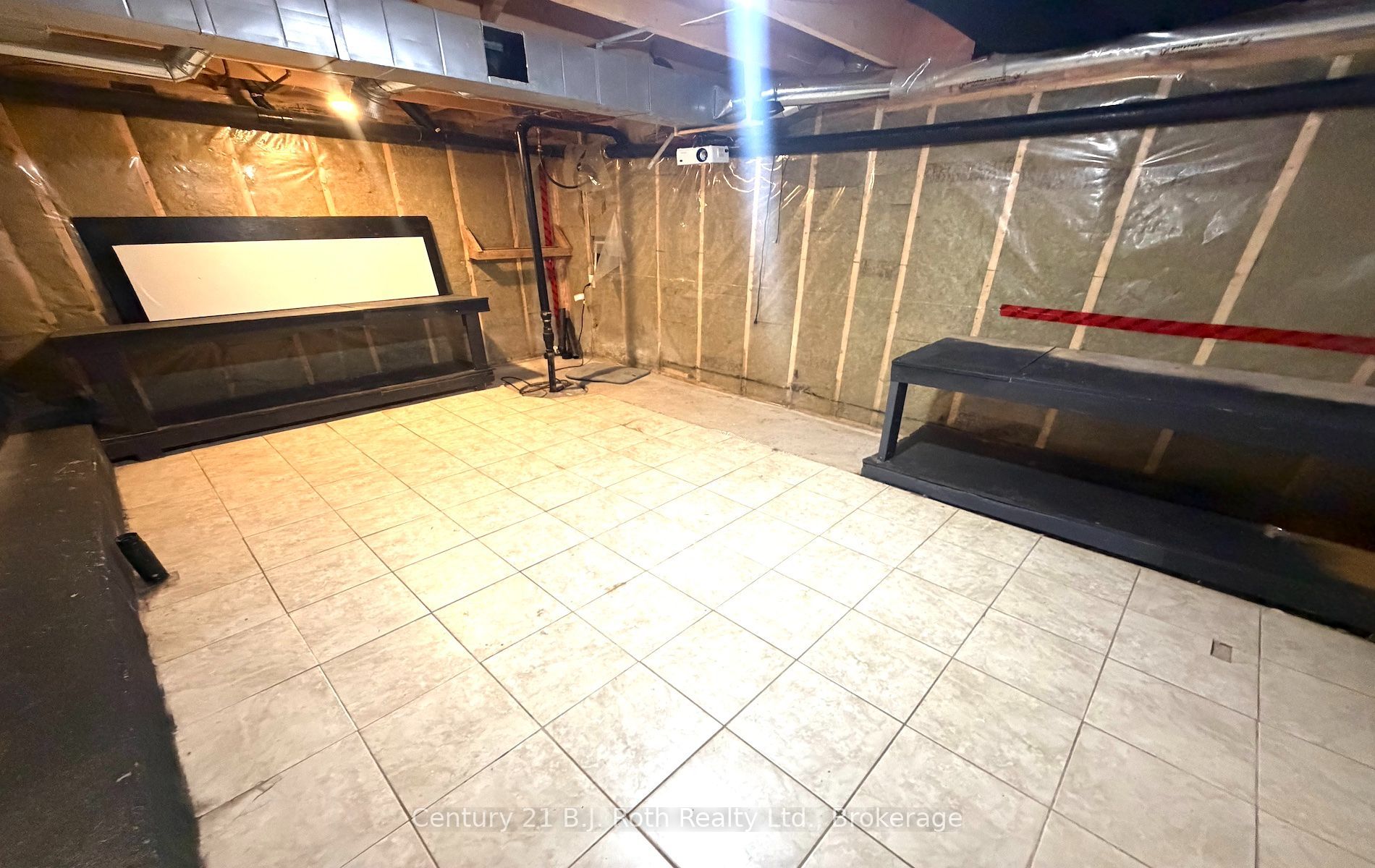 100 Cameron Street Property Photo 12