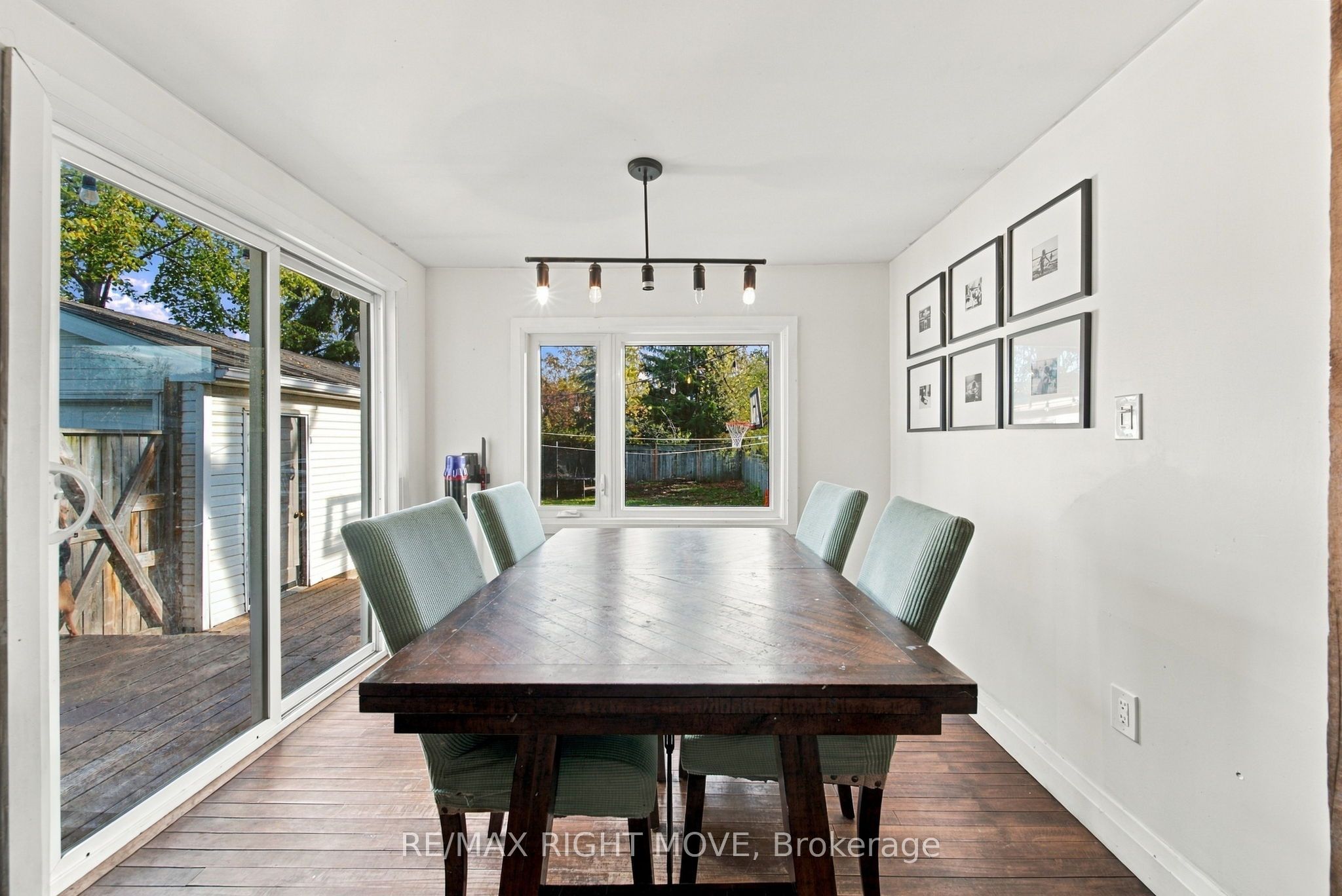 94 Westmount Drive N Property Photo 15