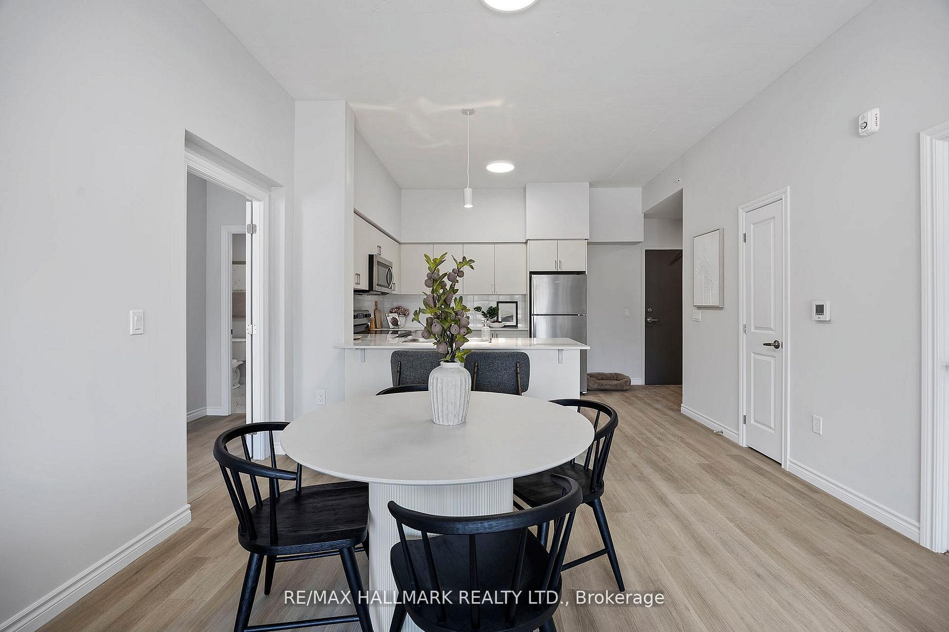 70 Dean Avenue 810 Property Photo 15