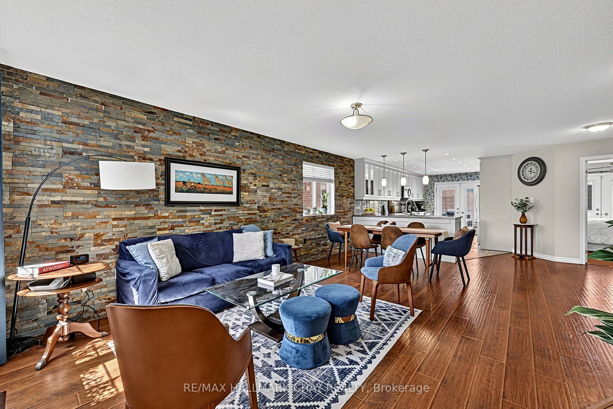 76 Shalom Way Property Photo 8