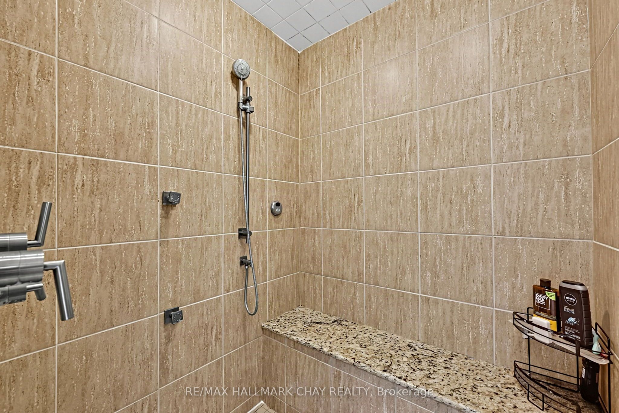 76 Shalom Way Property Photo 16