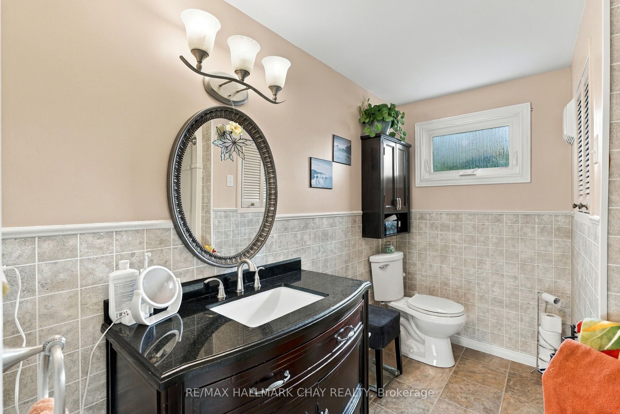17 Wells Crescent Property Photo 17