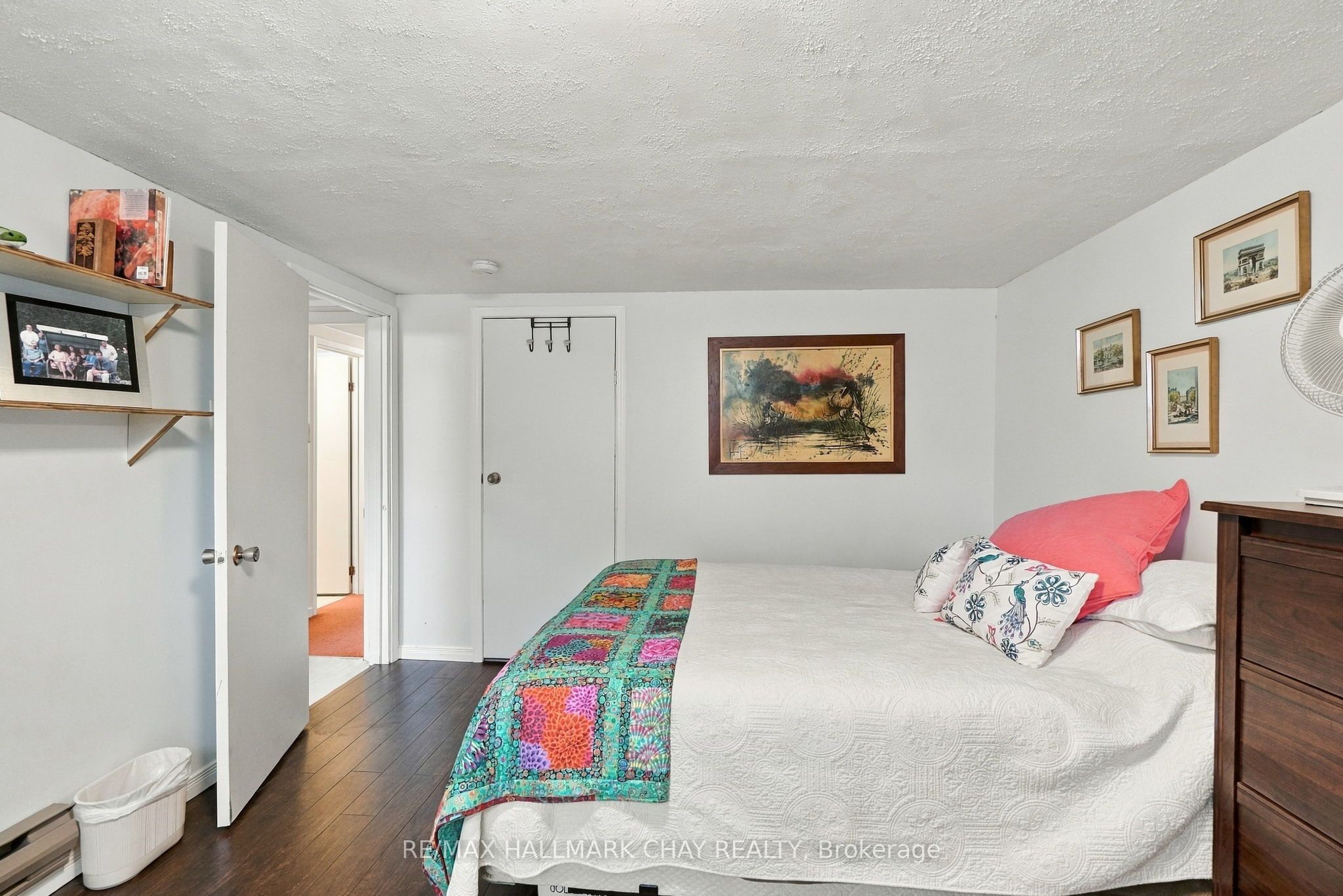 17 Wells Crescent Property Photo 34