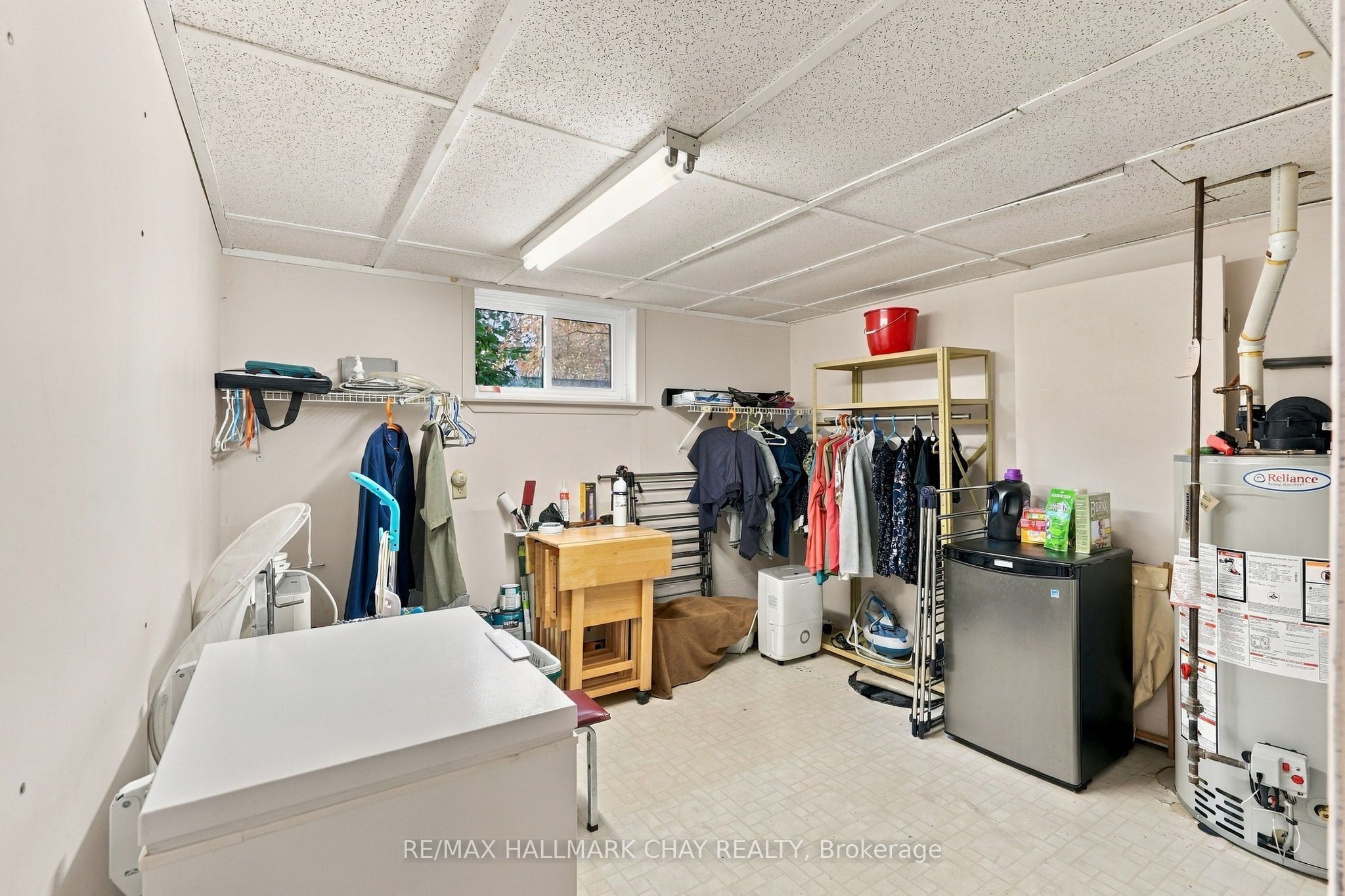 17 Wells Crescent Property Photo 35
