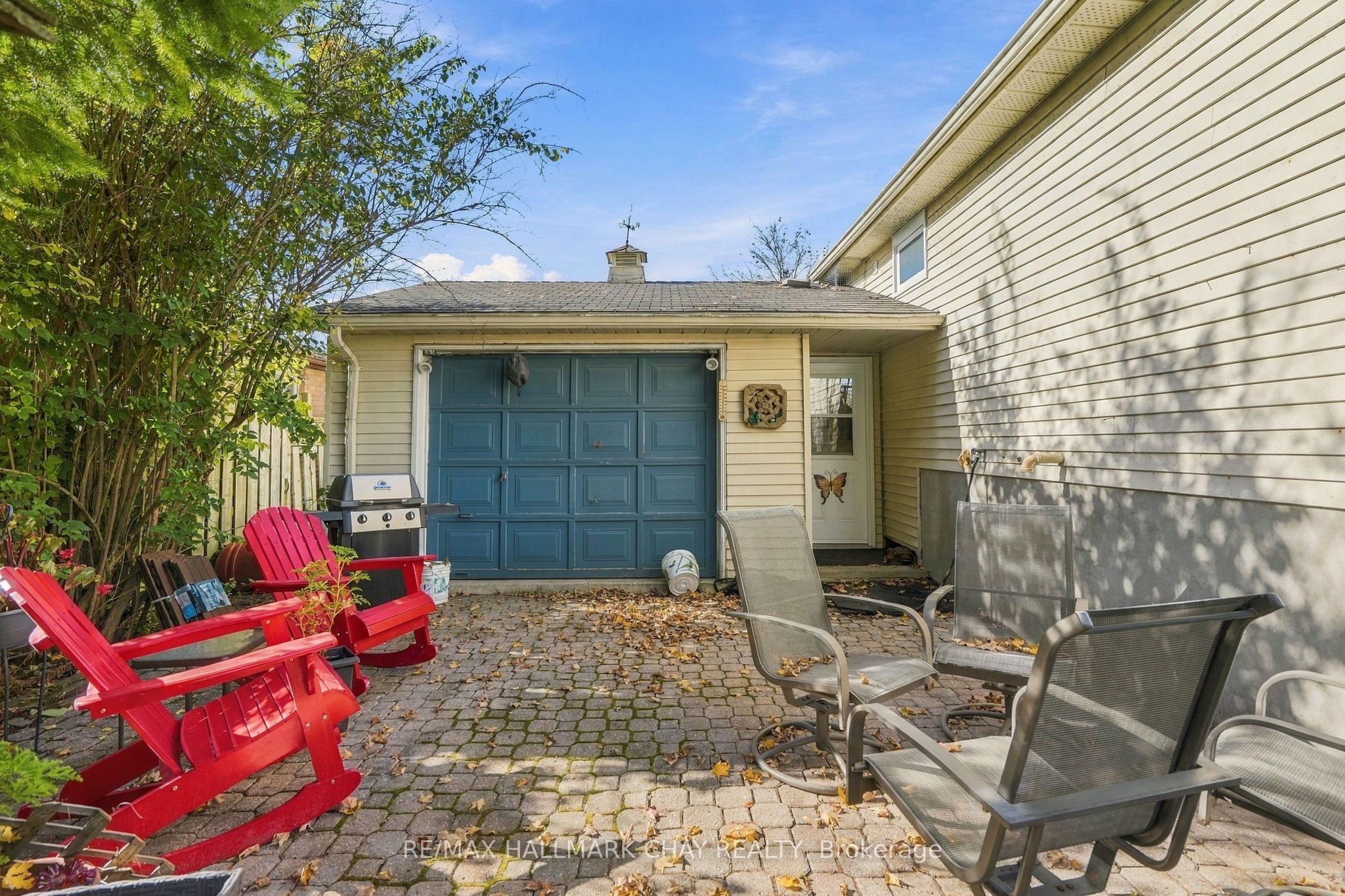 17 Wells Crescent Property Photo 38