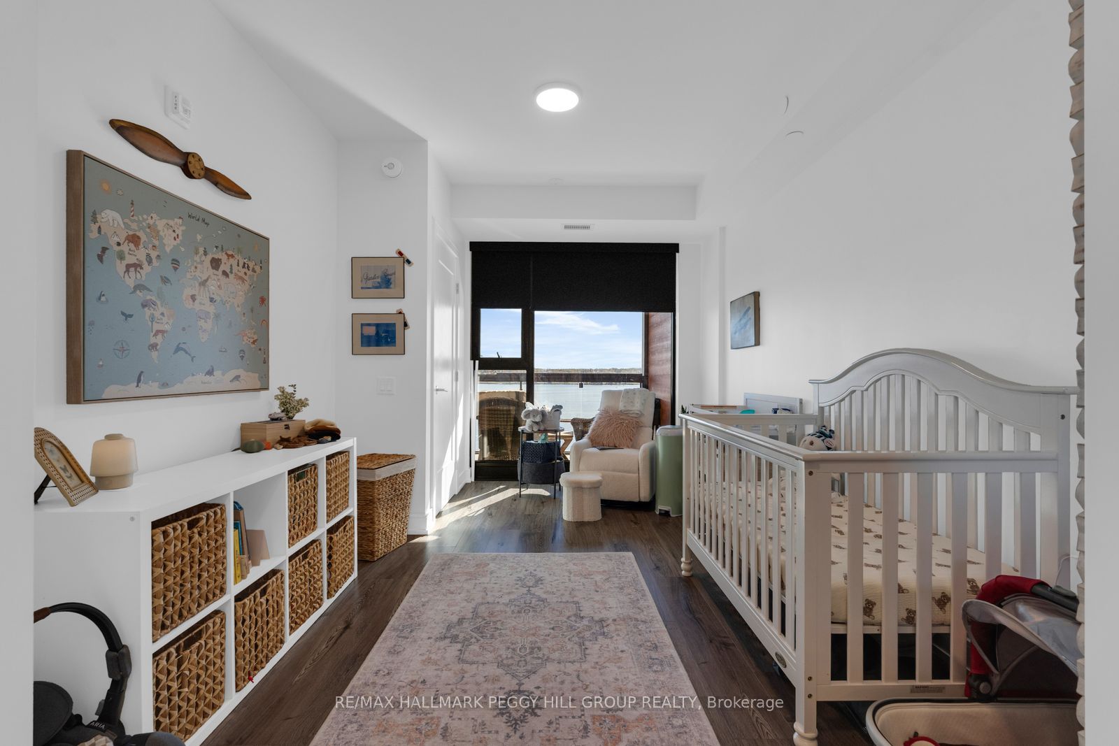 185 Dunlop Street E 702 Property Photo 8