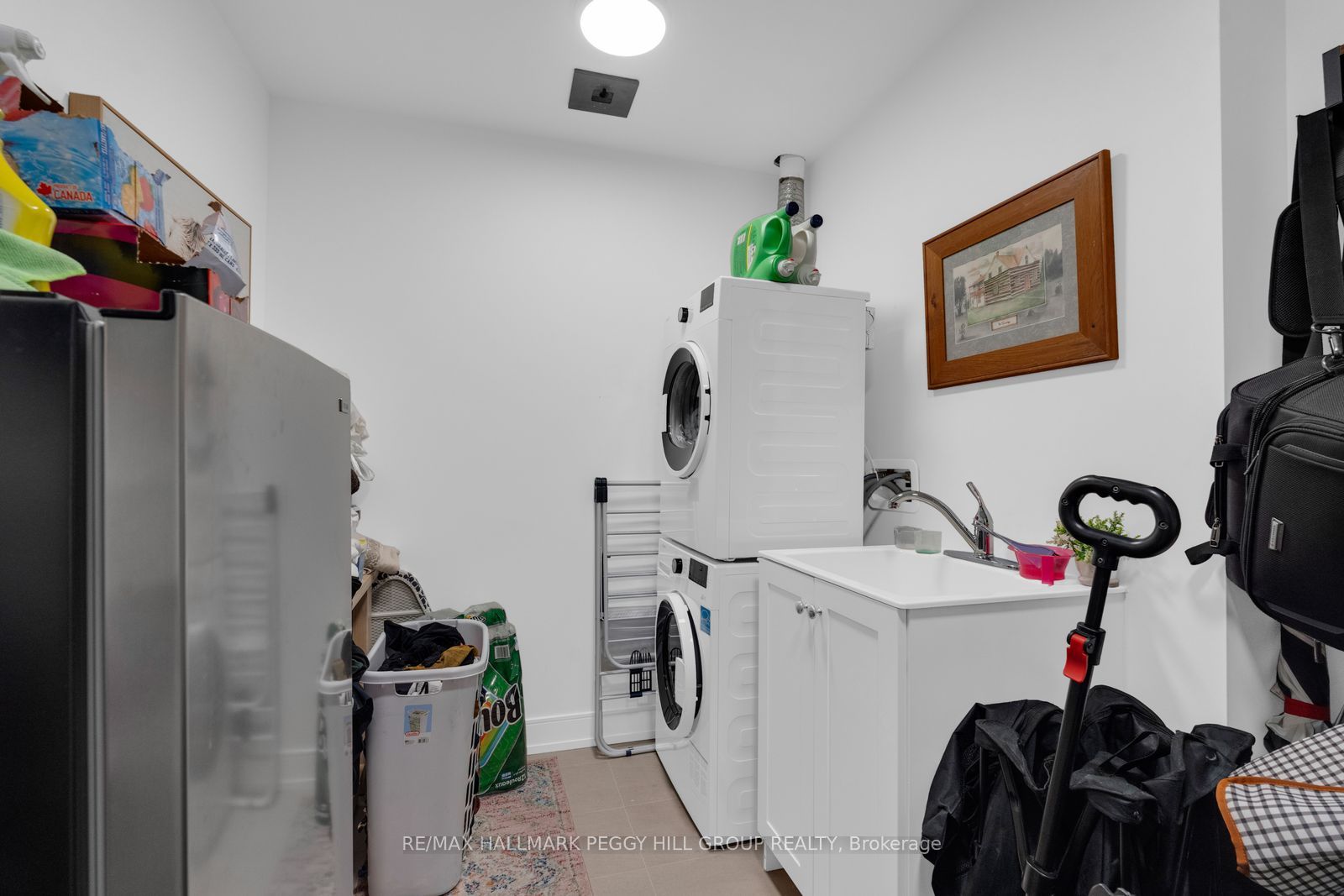 185 Dunlop Street E 702 Property Photo 9
